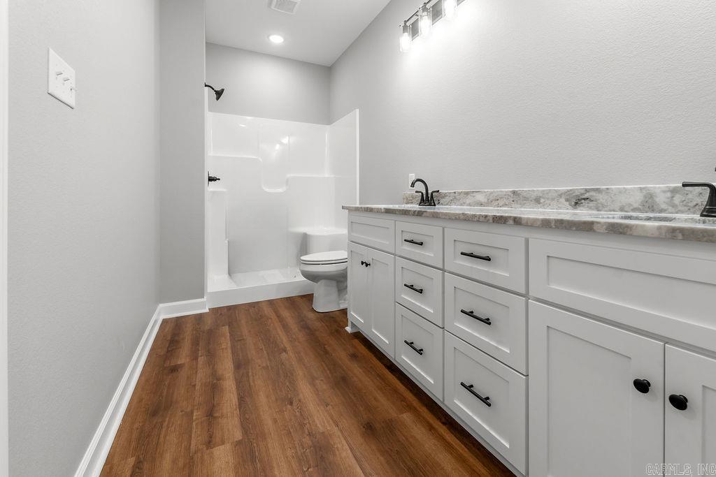 219 ARCHEY FORK Clinton, AR 72031
