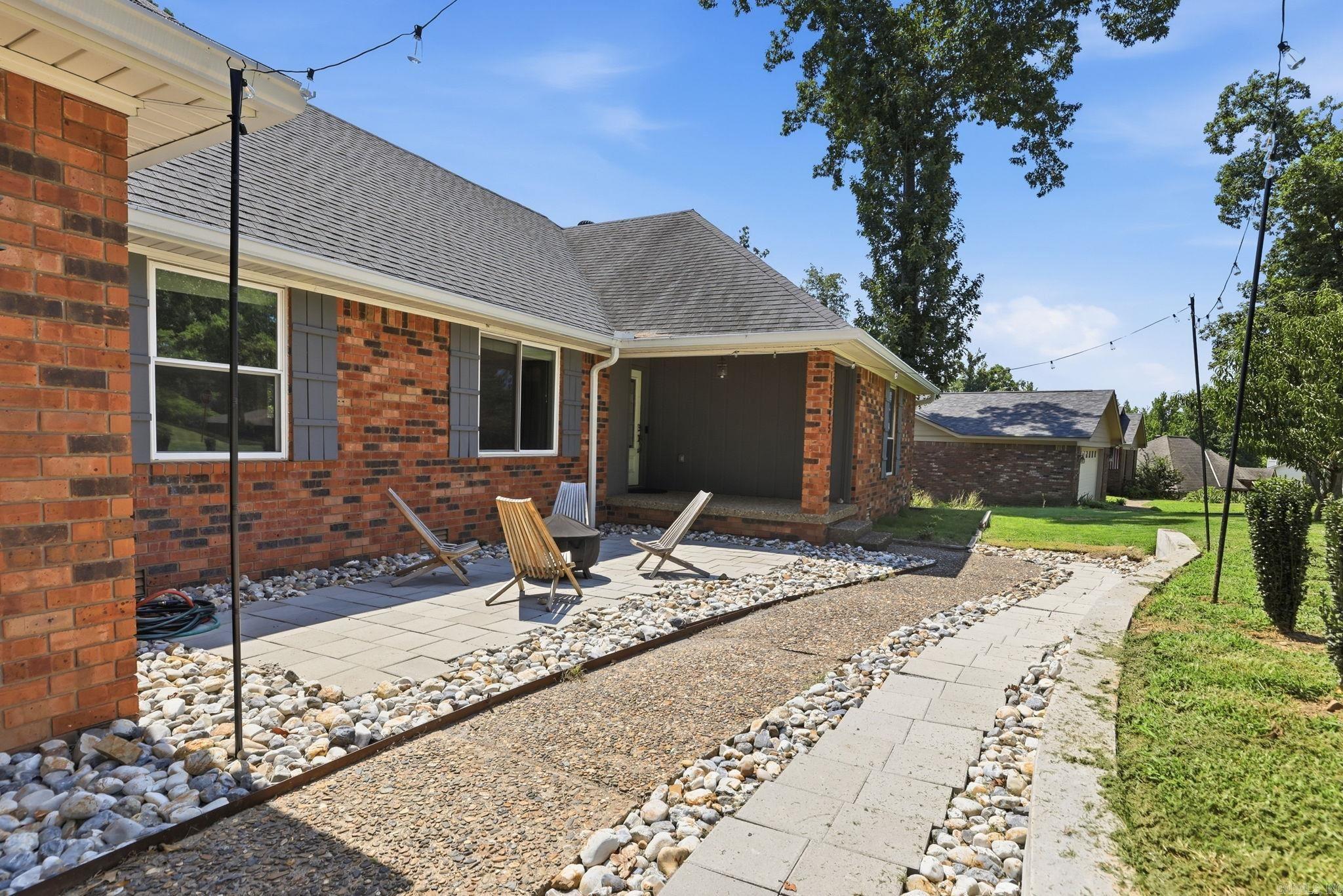 12815 Saint Charles  Little Rock, AR