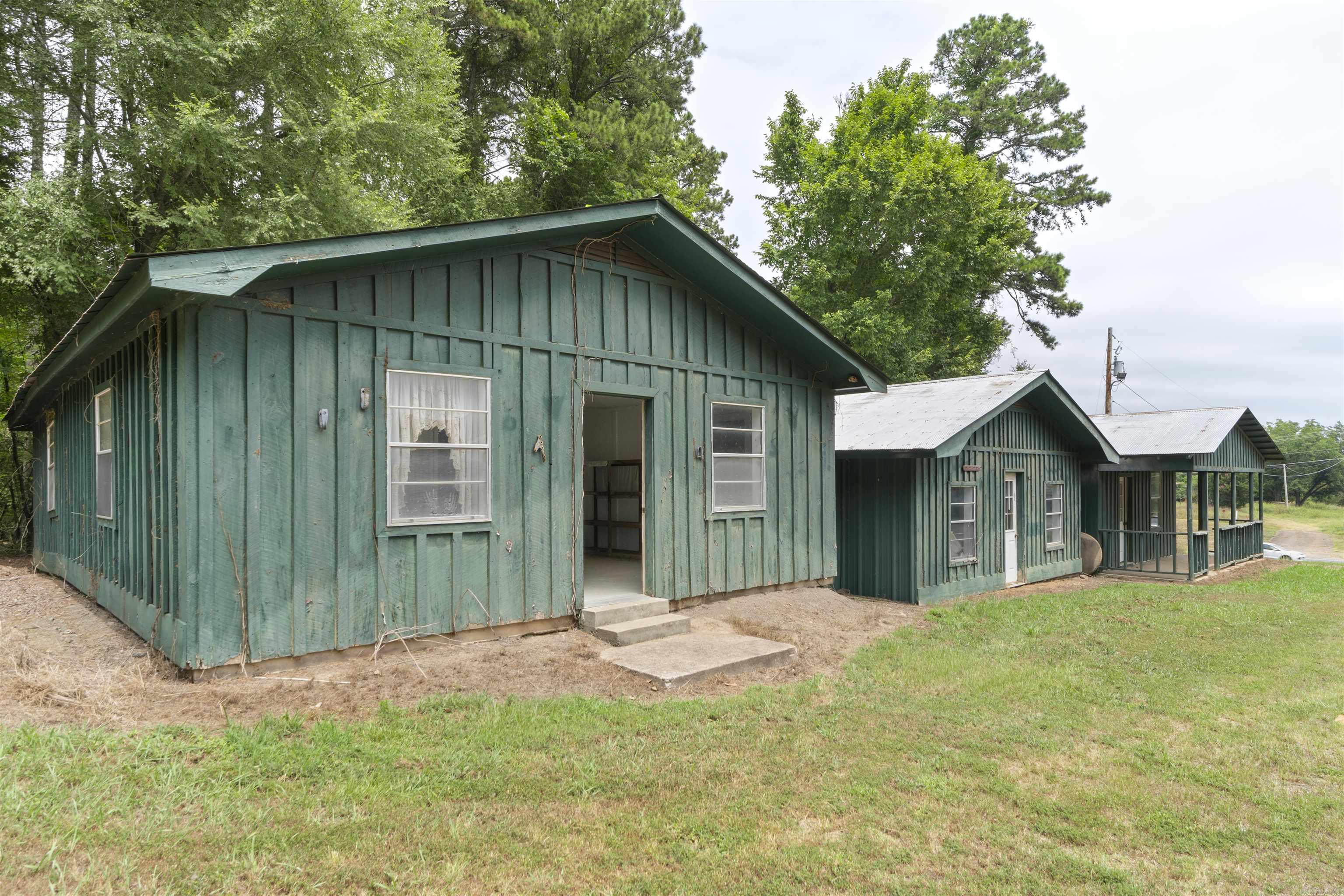 7665 Market  Dover, AR