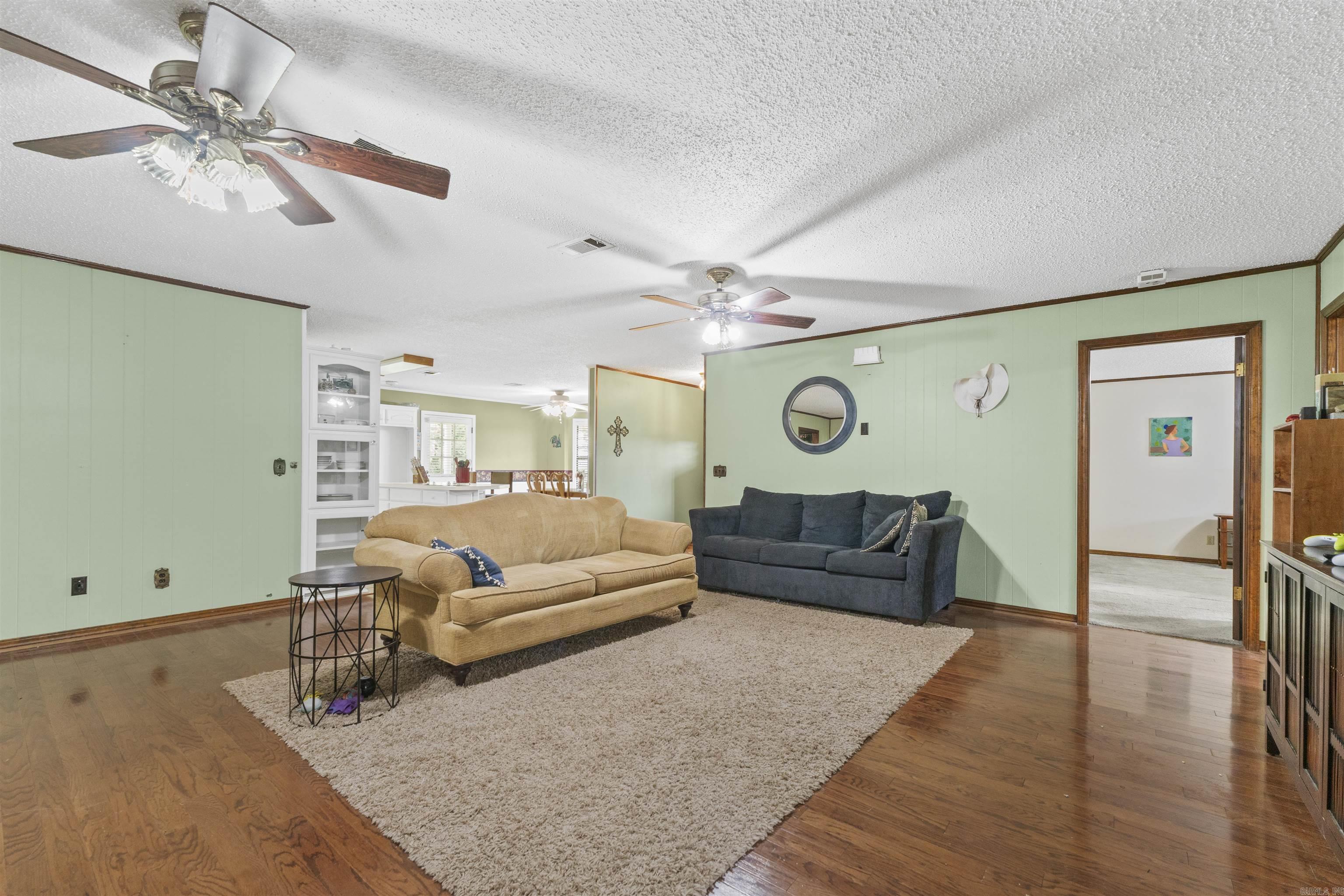 7665 Market  Dover, AR
