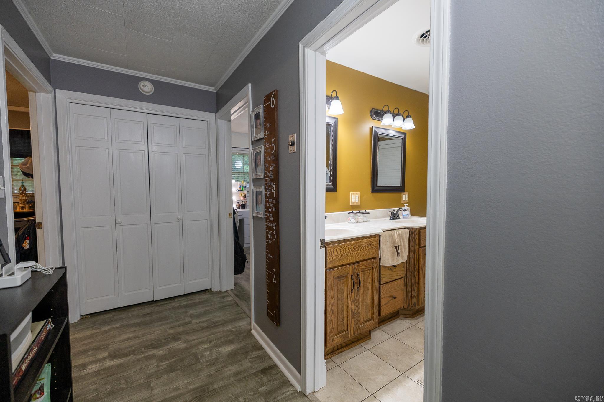 1305 Columbia  Corning, AR