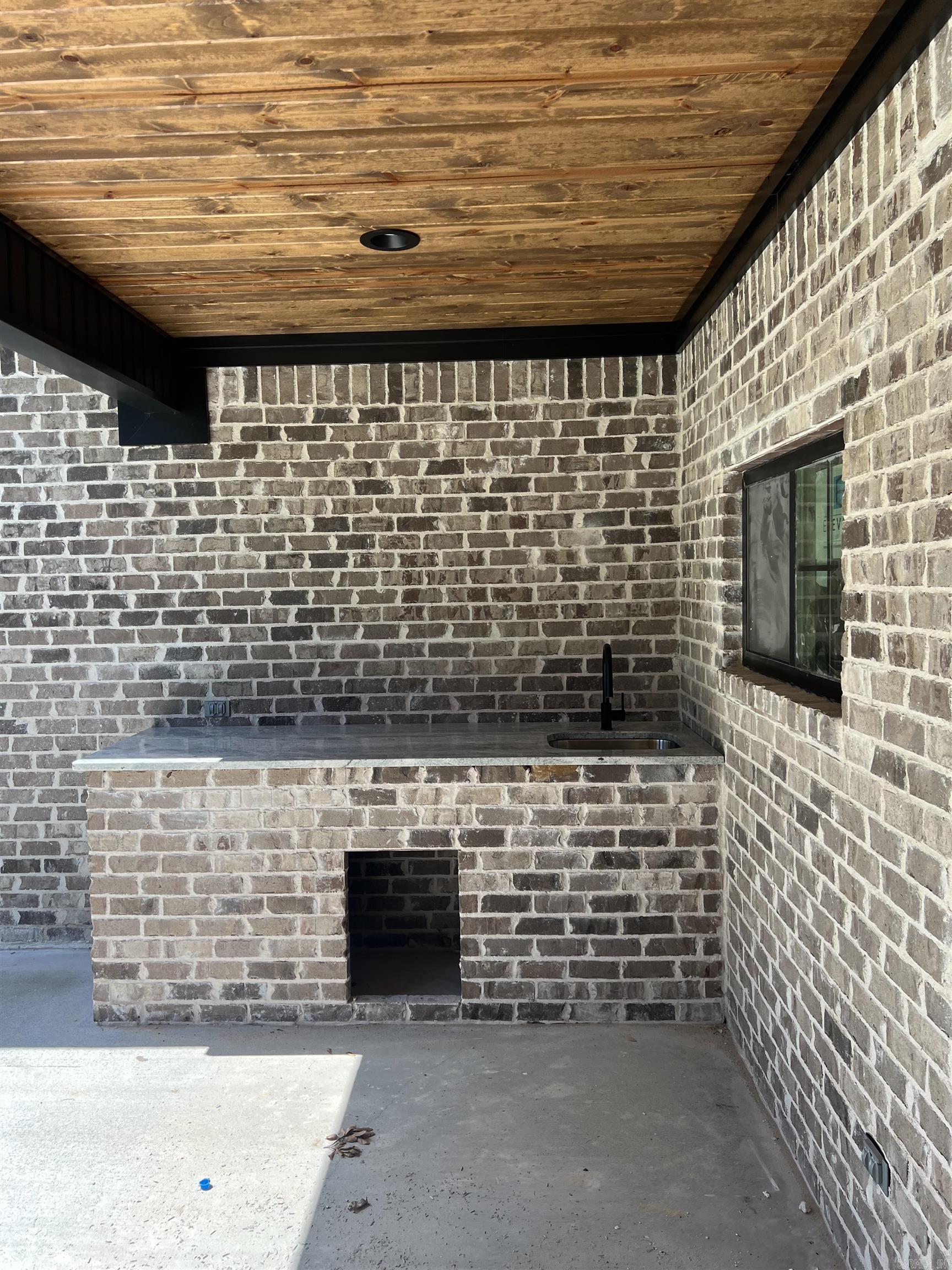 7064 Stardust  Benton, AR