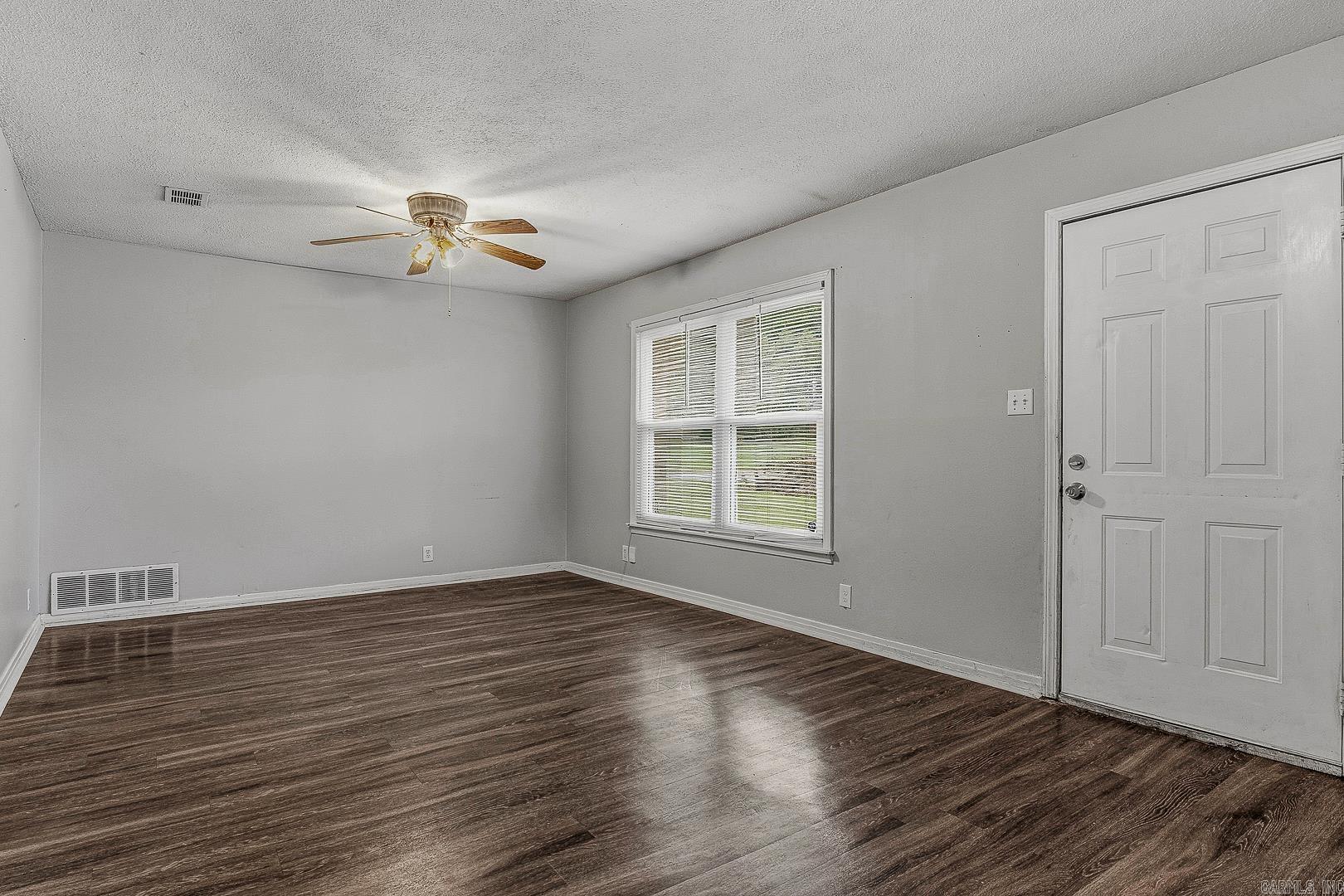 1721 westwood  Jonesboro, AR