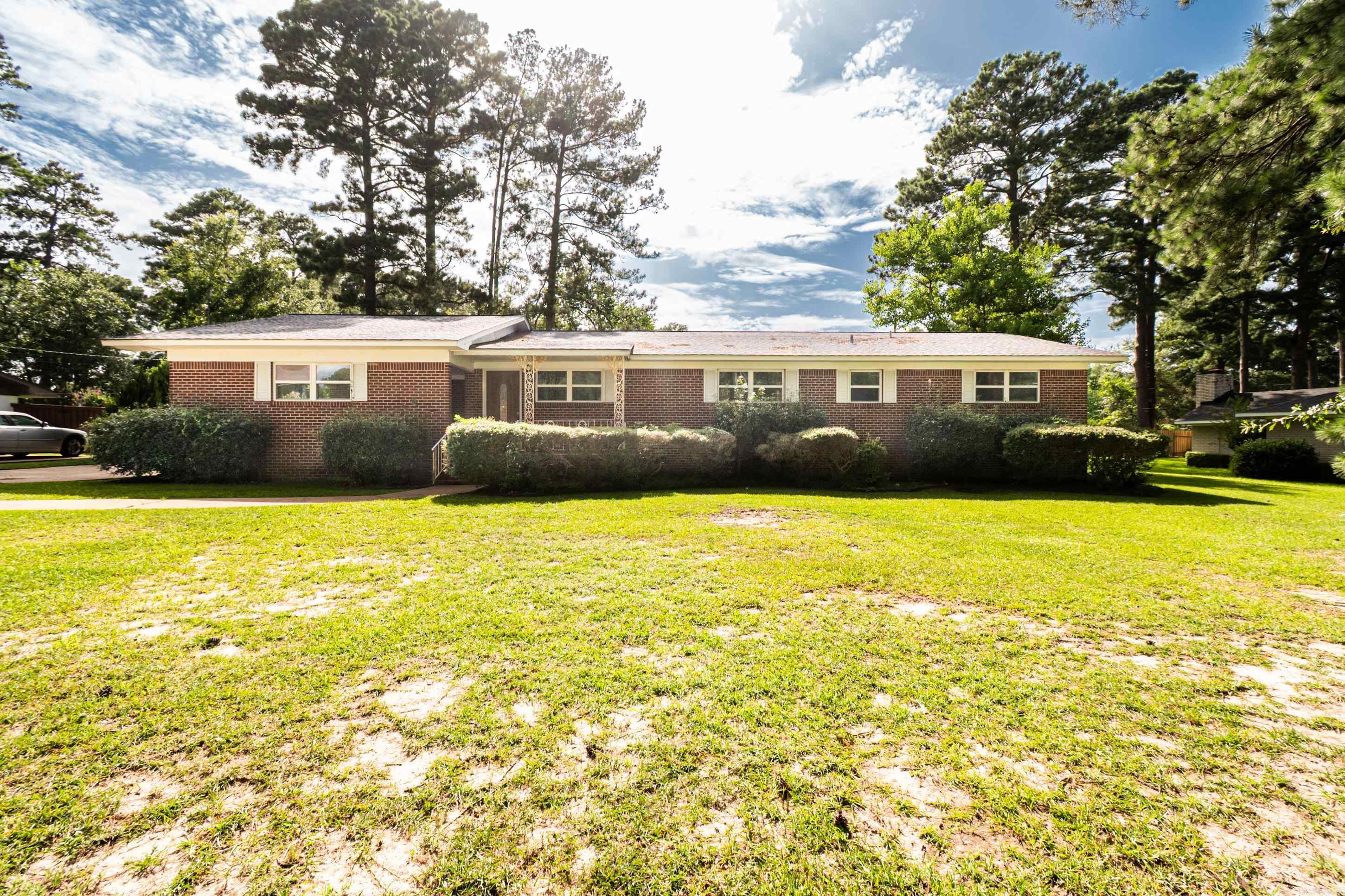 1717 Pineview  Magnolia, AR