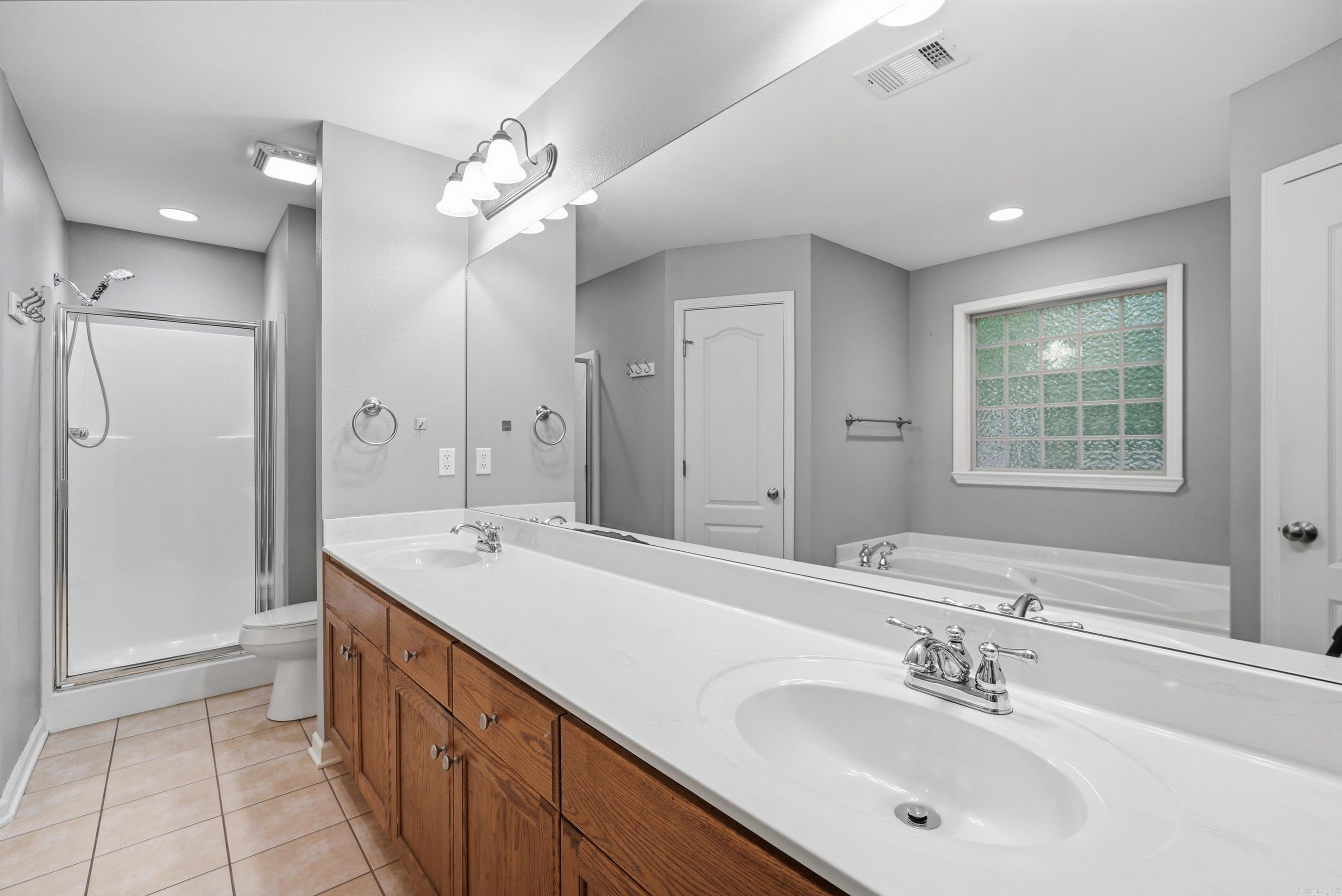 219 Madrid  Benton, AR