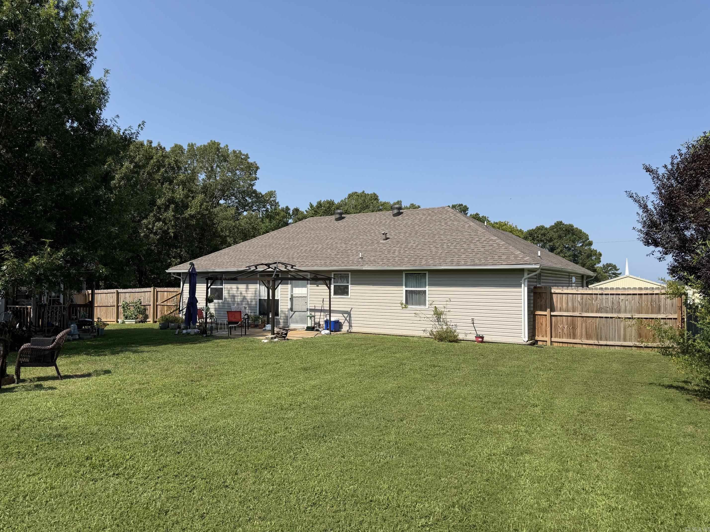 409 Atoka  Heber Springs, AR