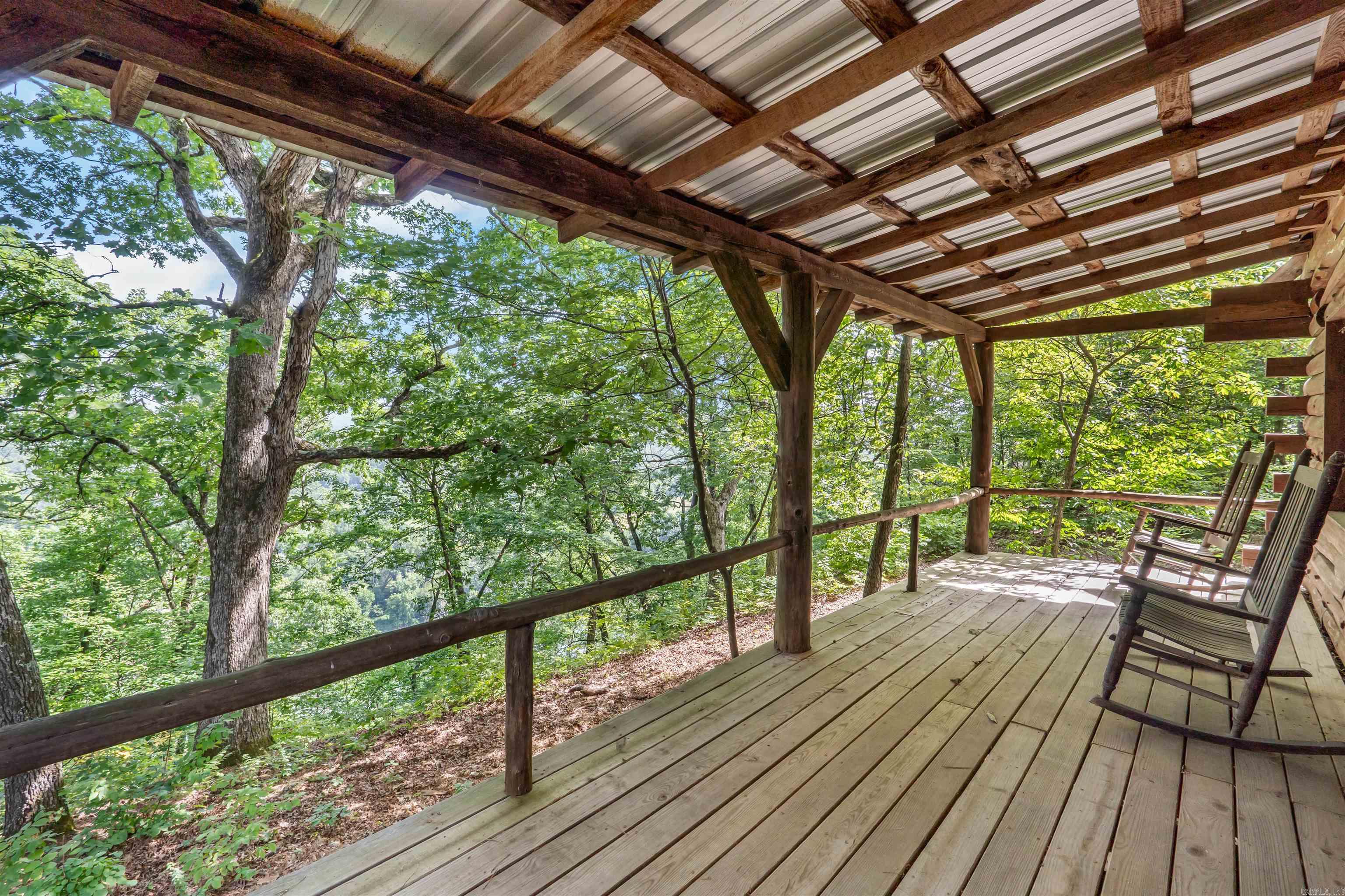 1154 Forest Home LN  Calico Rock, AR
