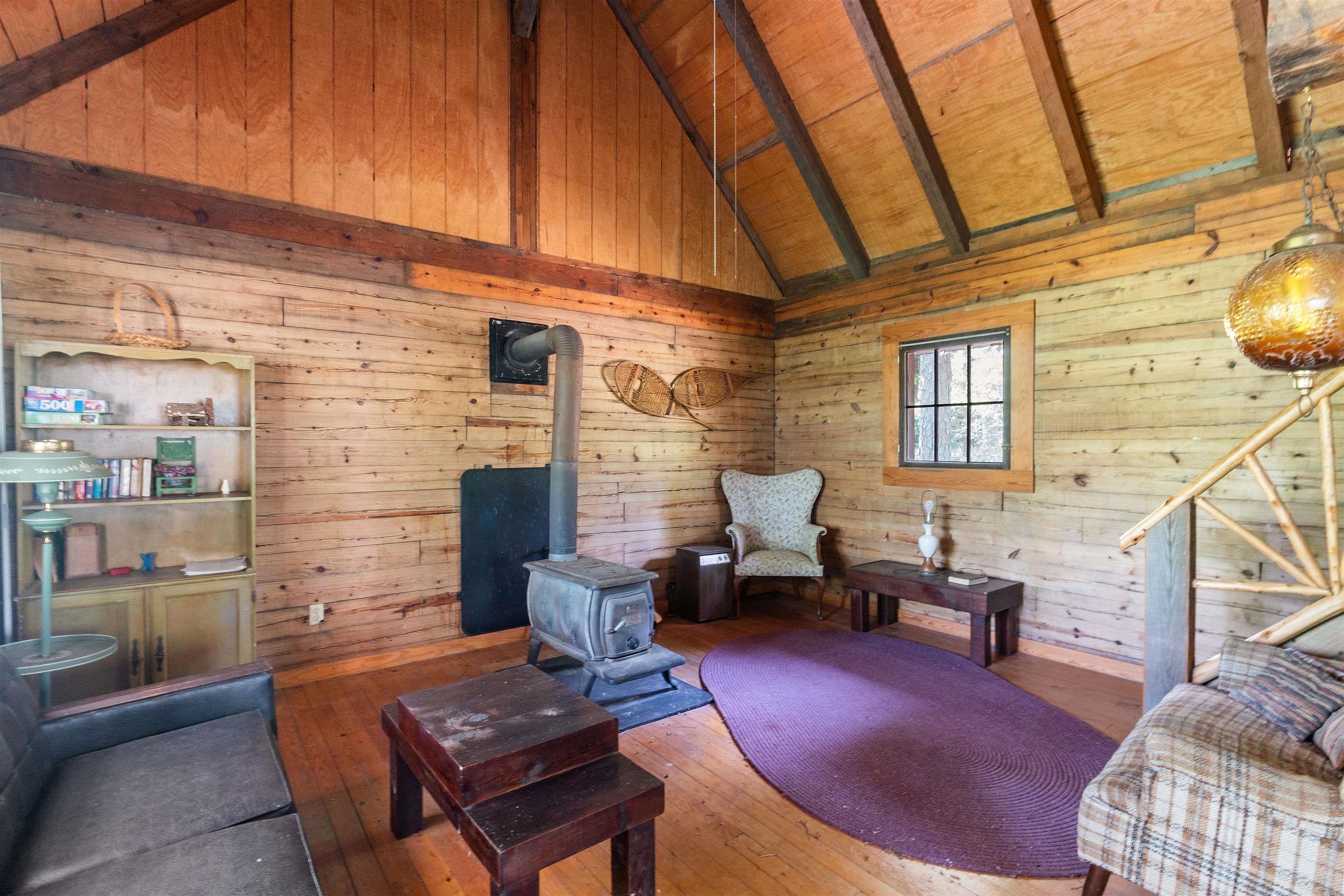 1154 Forest Home LN  Calico Rock, AR