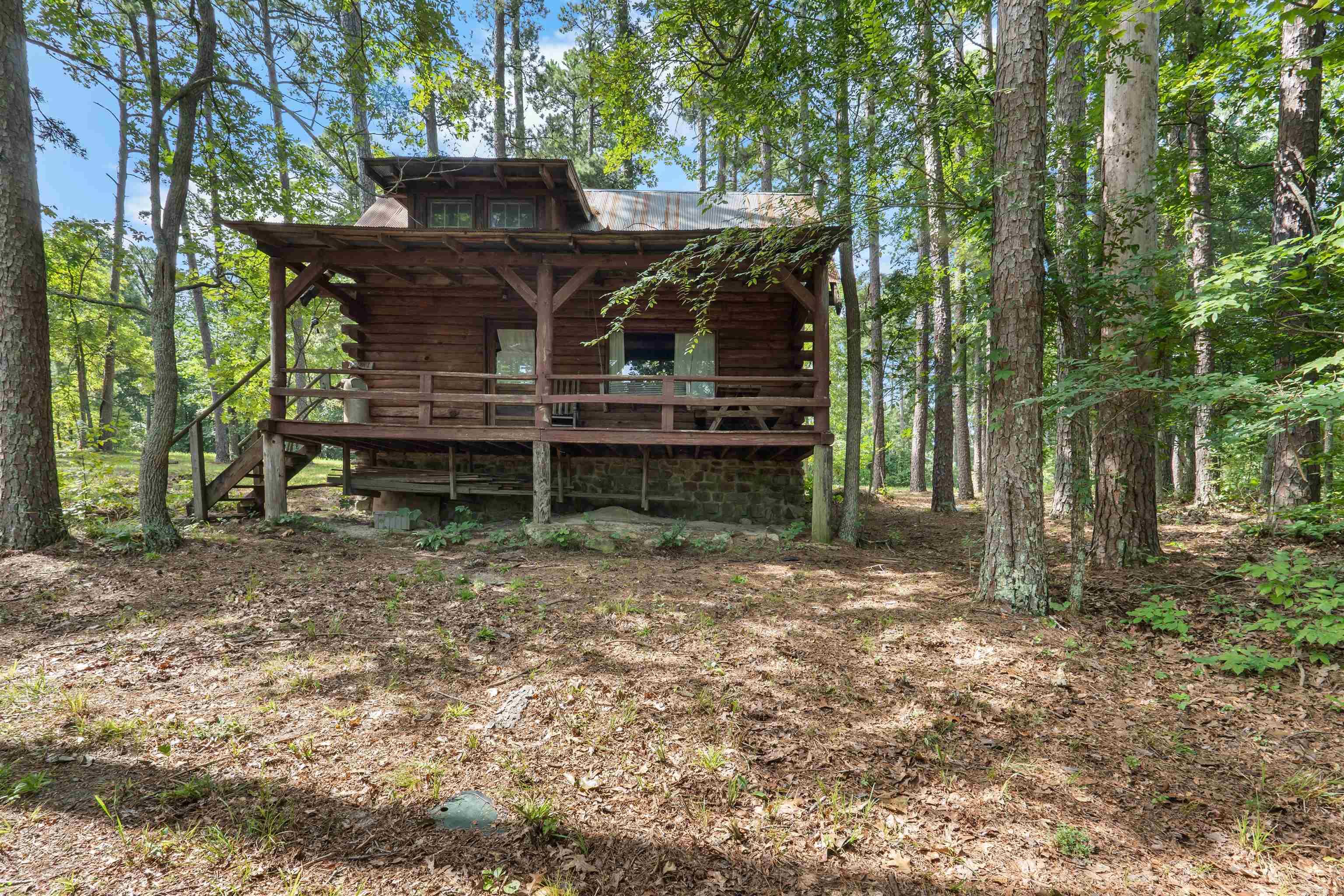 1154 Forest Home LN  Calico Rock, AR