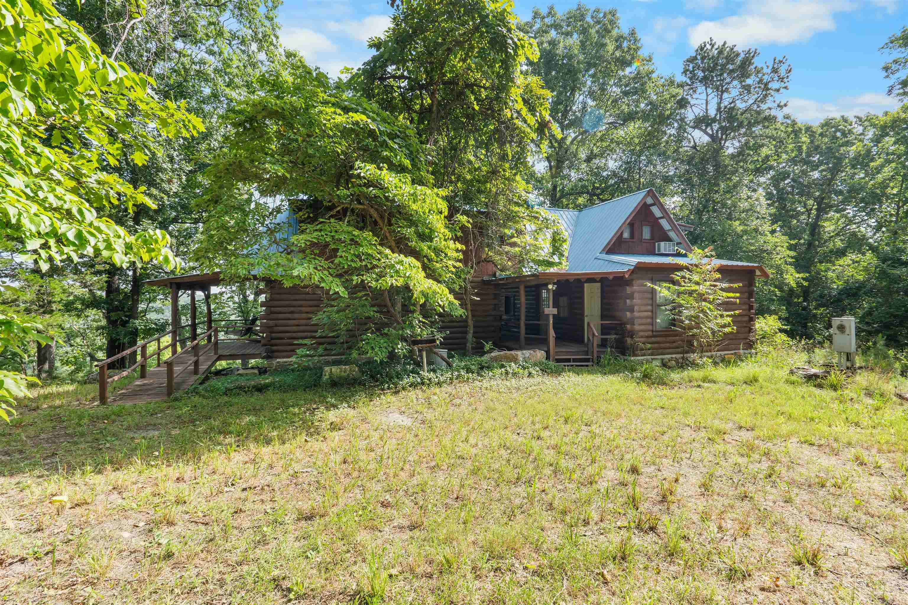 1154 Forest Home LN  Calico Rock, AR