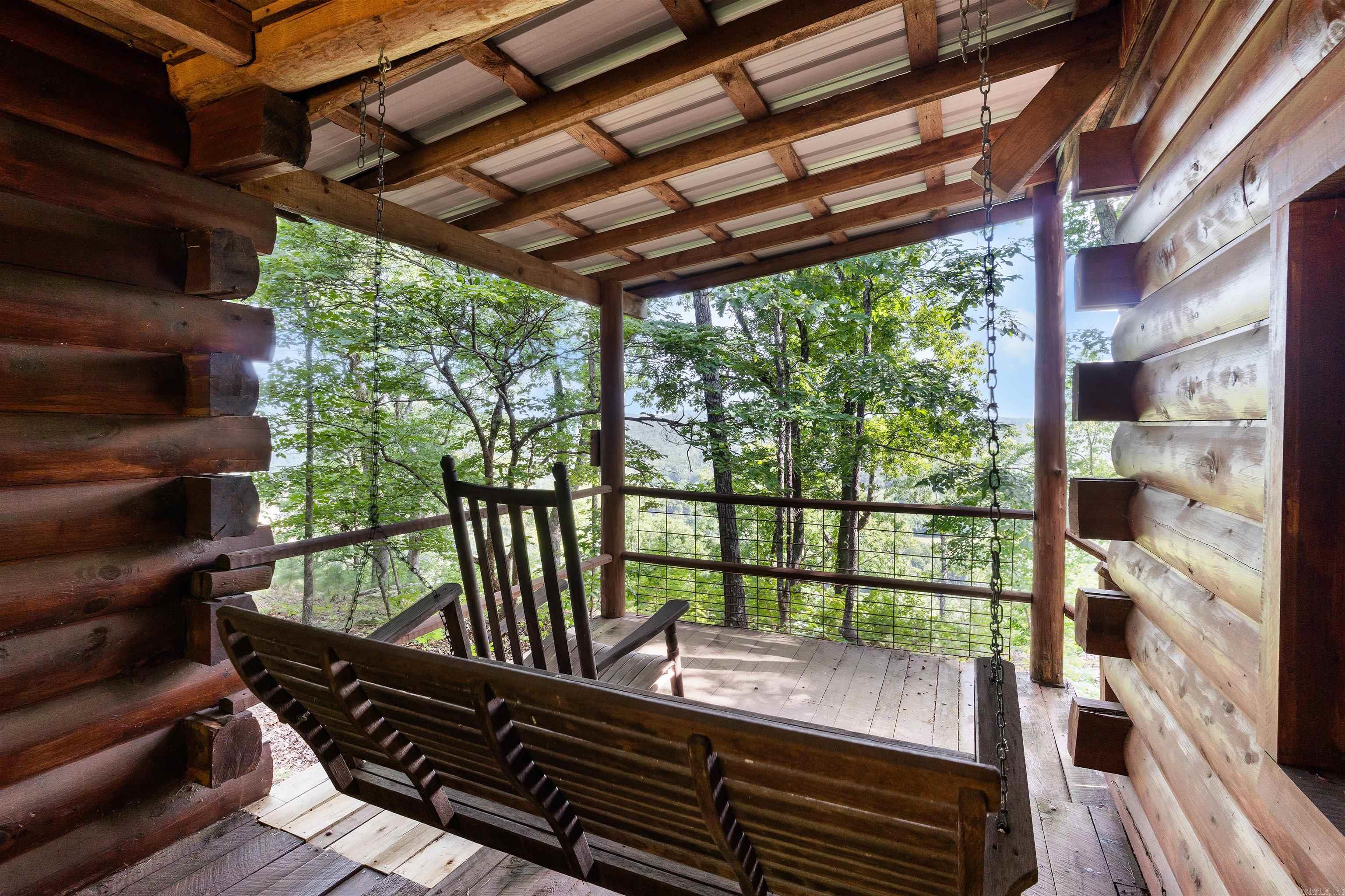 1154 Forest Home LN  Calico Rock, AR