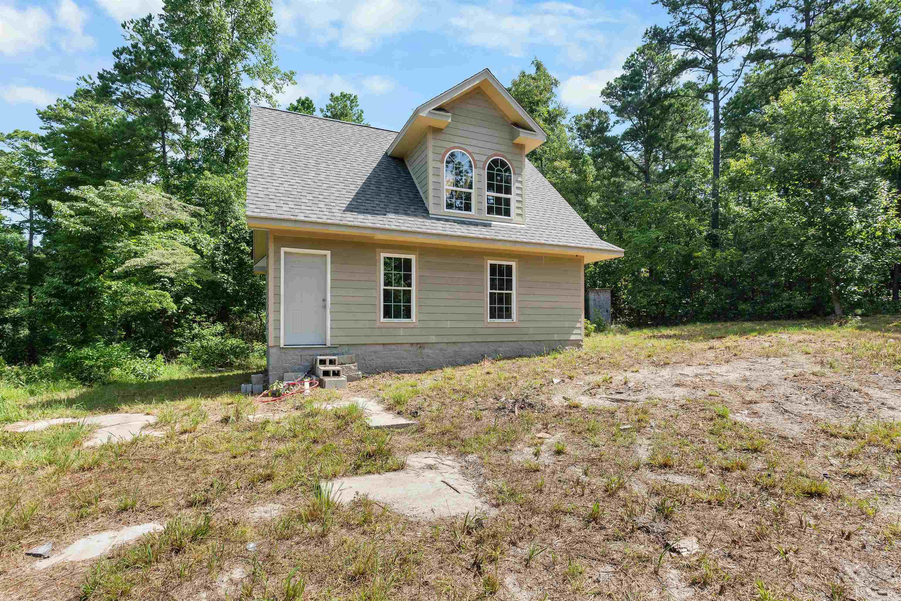 1154 Forest Home LN  Calico Rock, AR