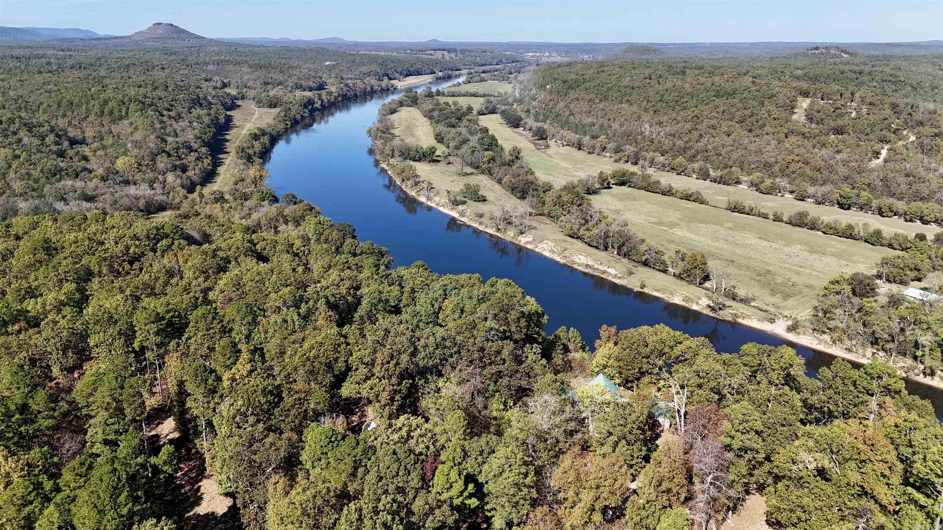 1154 Forest Home LN  Calico Rock, AR