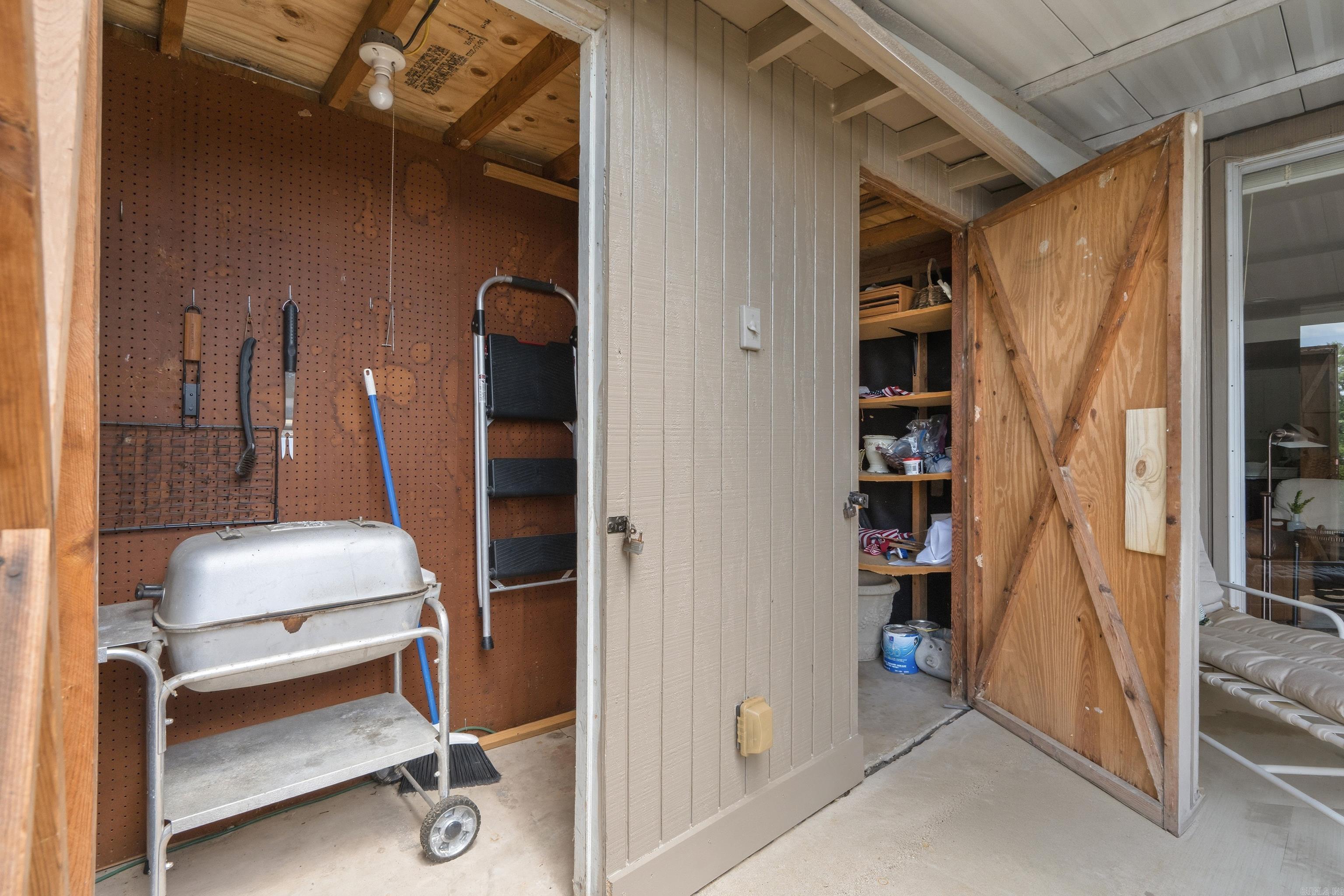 220 Sunset Bay Rd  Hot Springs, AR