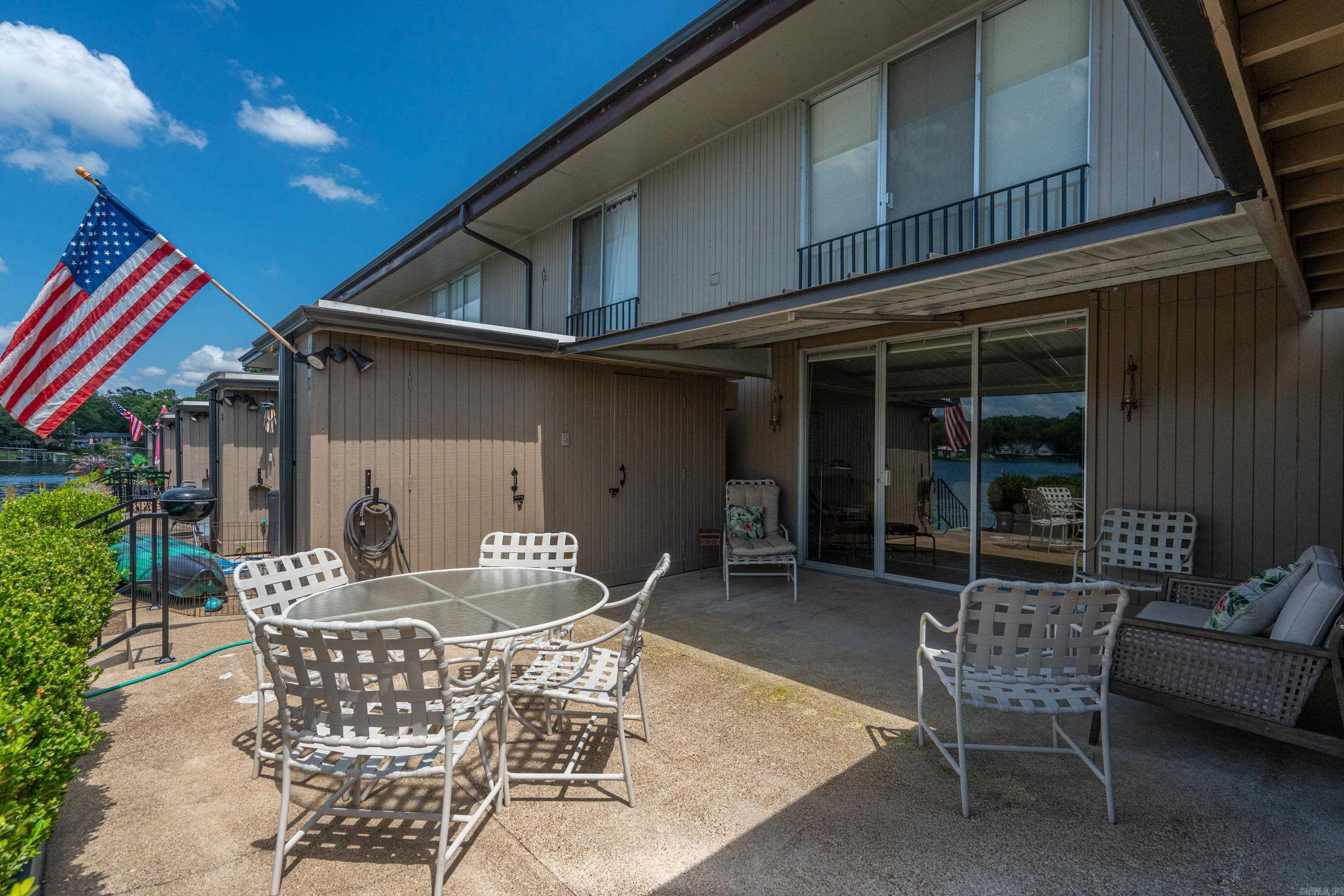 220 Sunset Bay Rd  Hot Springs, AR
