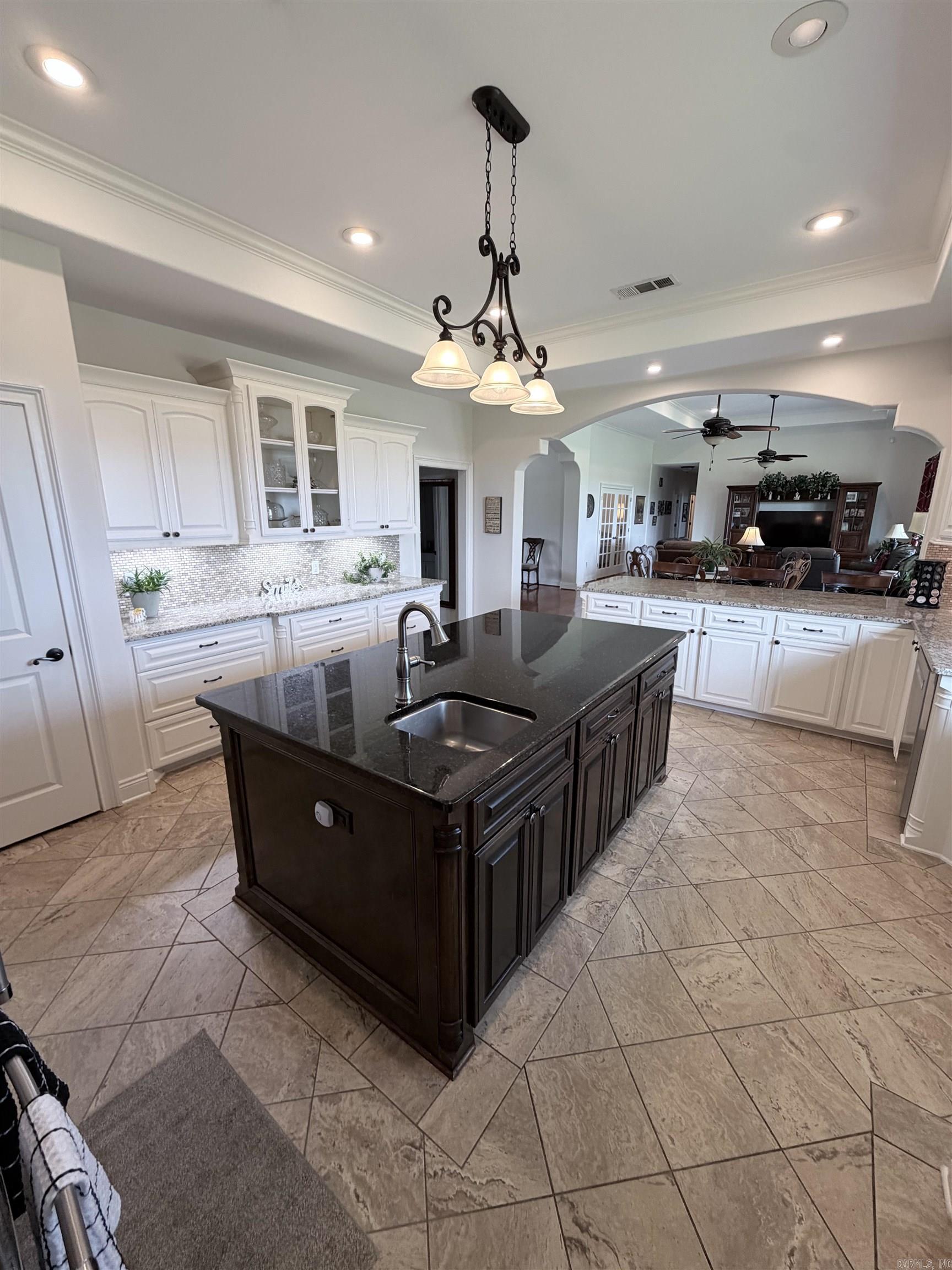 1664 Collins  Nashville, AR