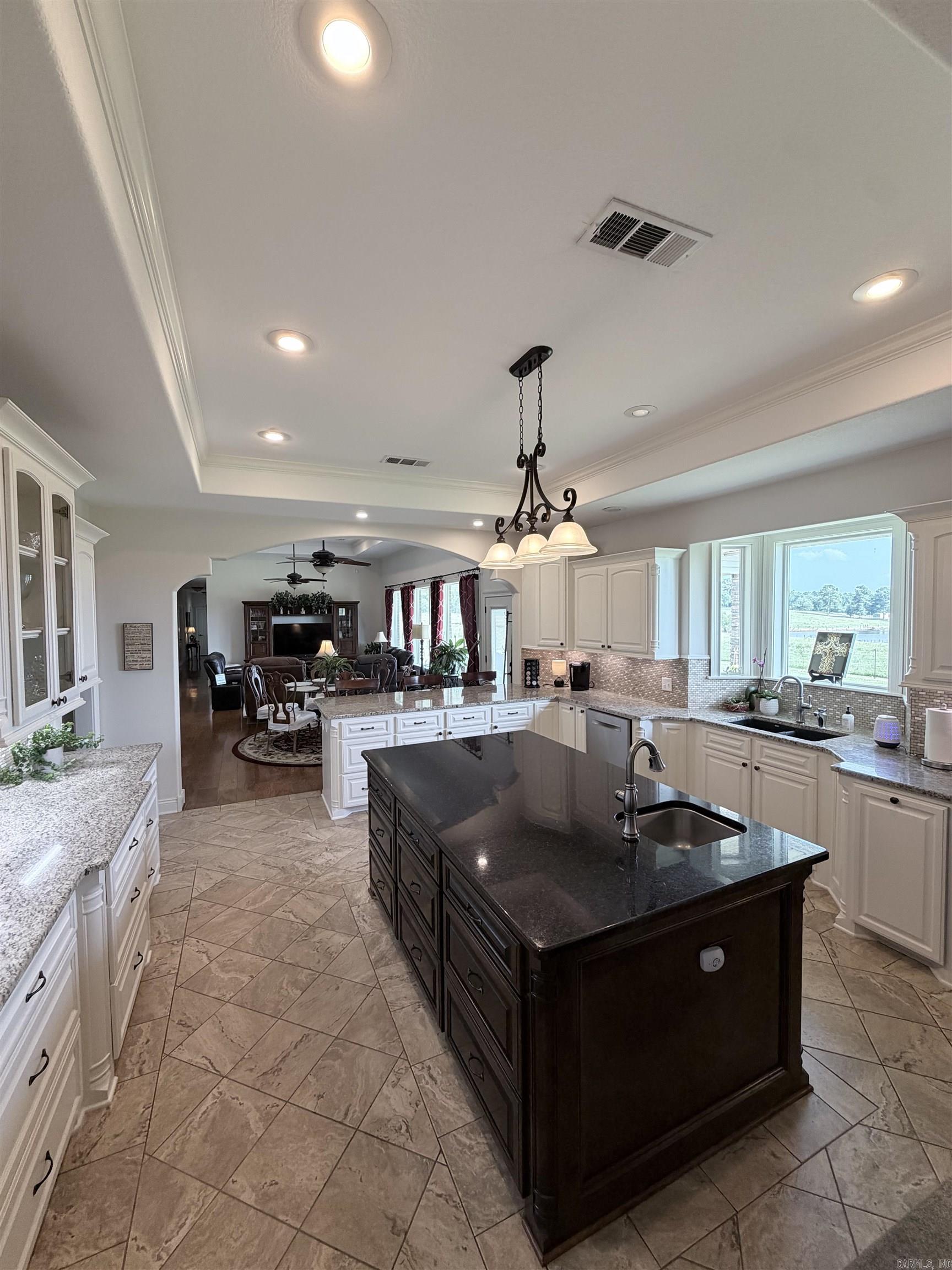 1664 Collins  Nashville, AR