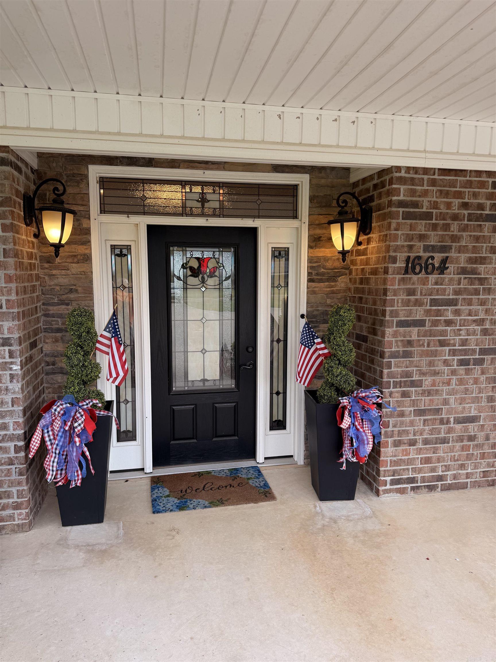 1664 Collins  Nashville, AR