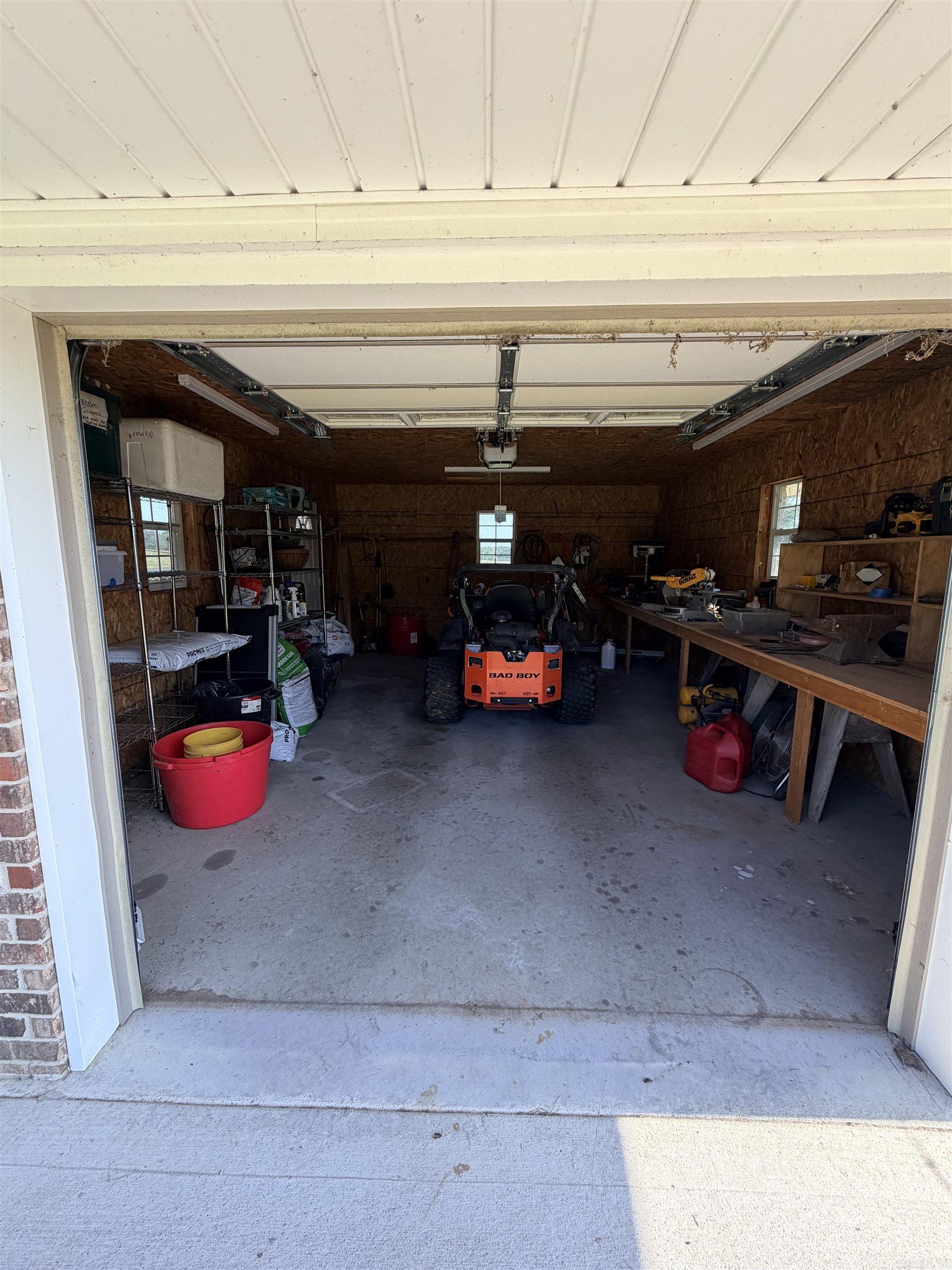 1664 Collins  Nashville, AR