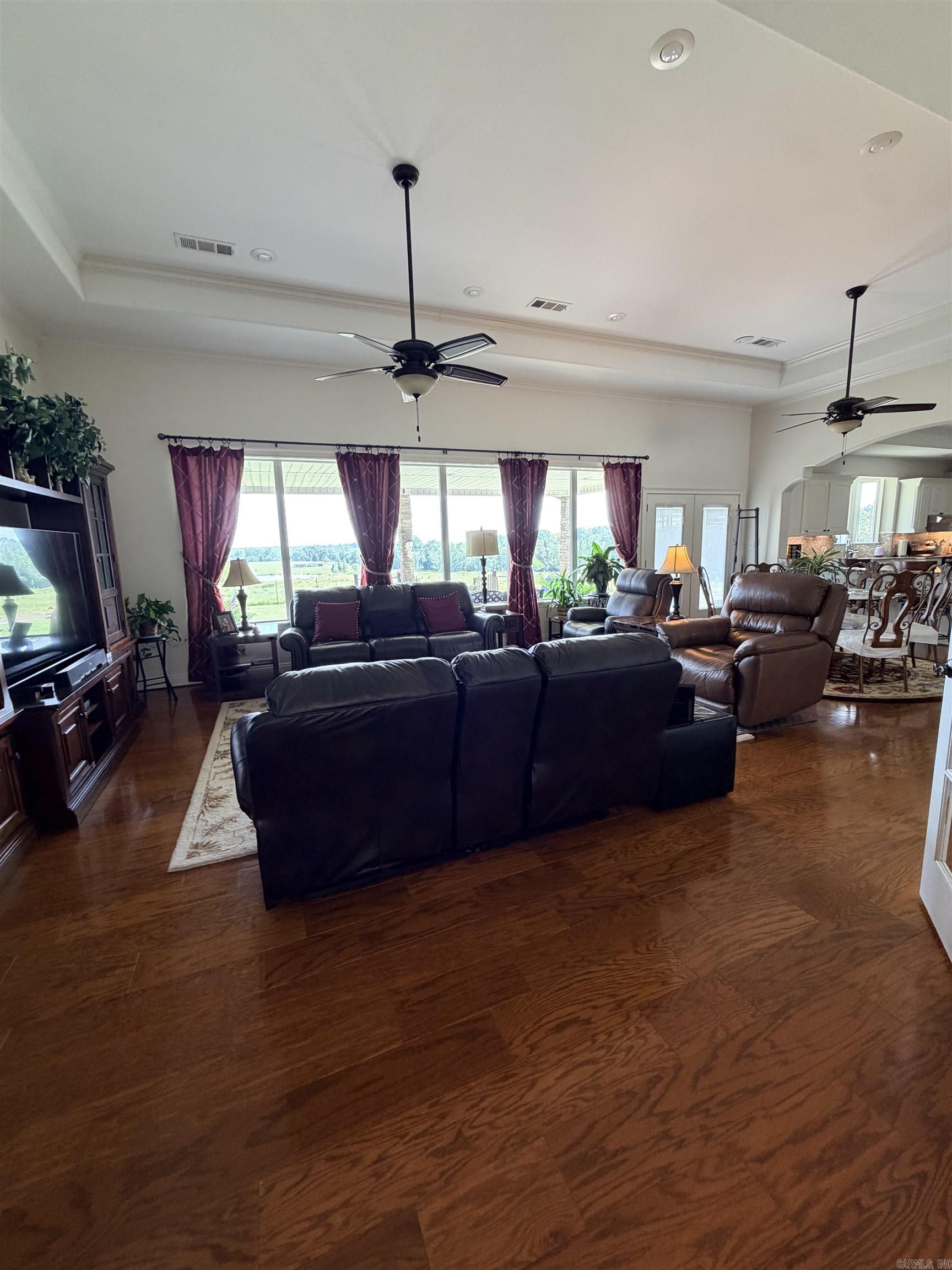 1664 Collins  Nashville, AR