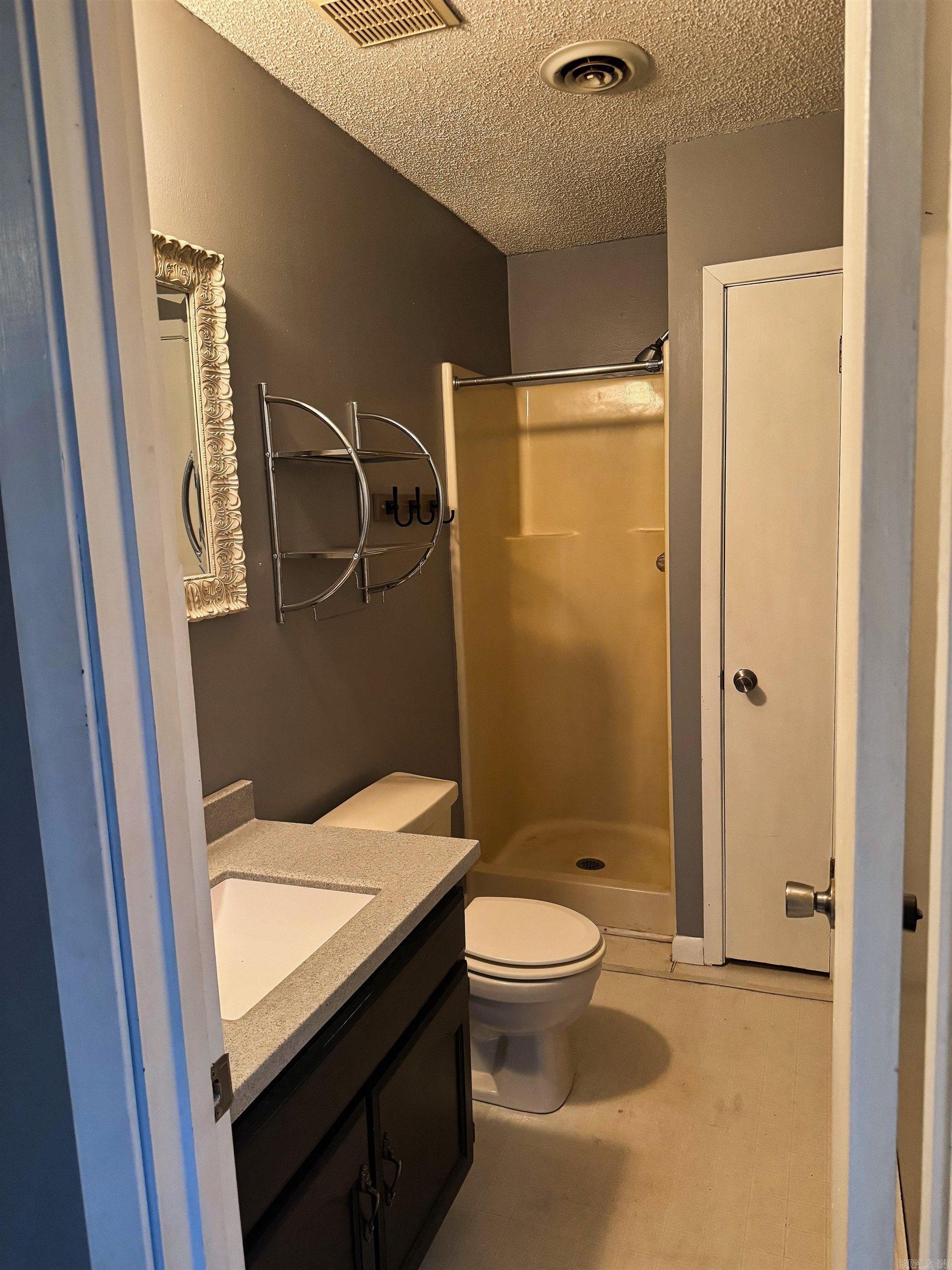 1300 Charles  Trumann, AR