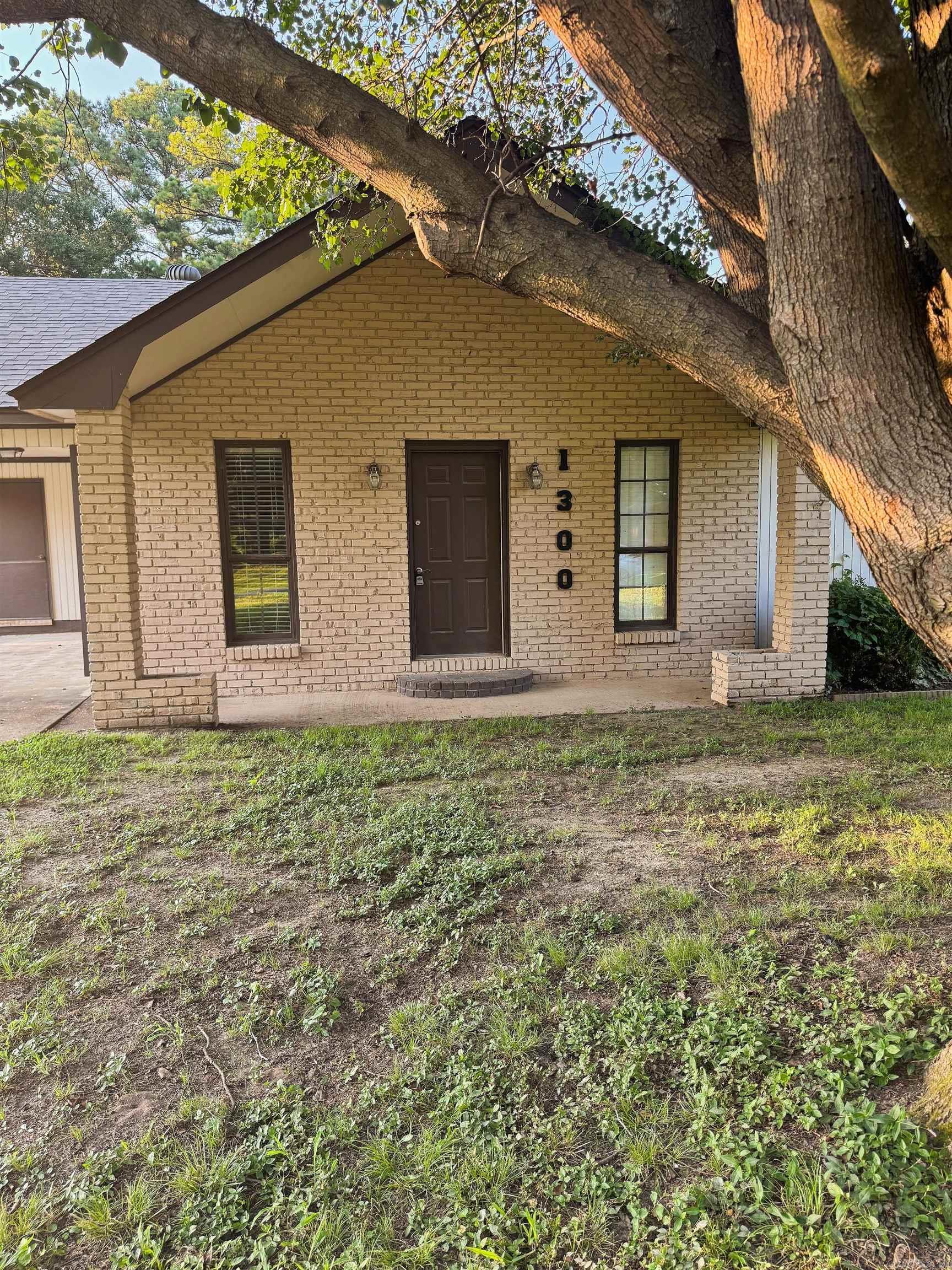 1300 Charles  Trumann, AR
