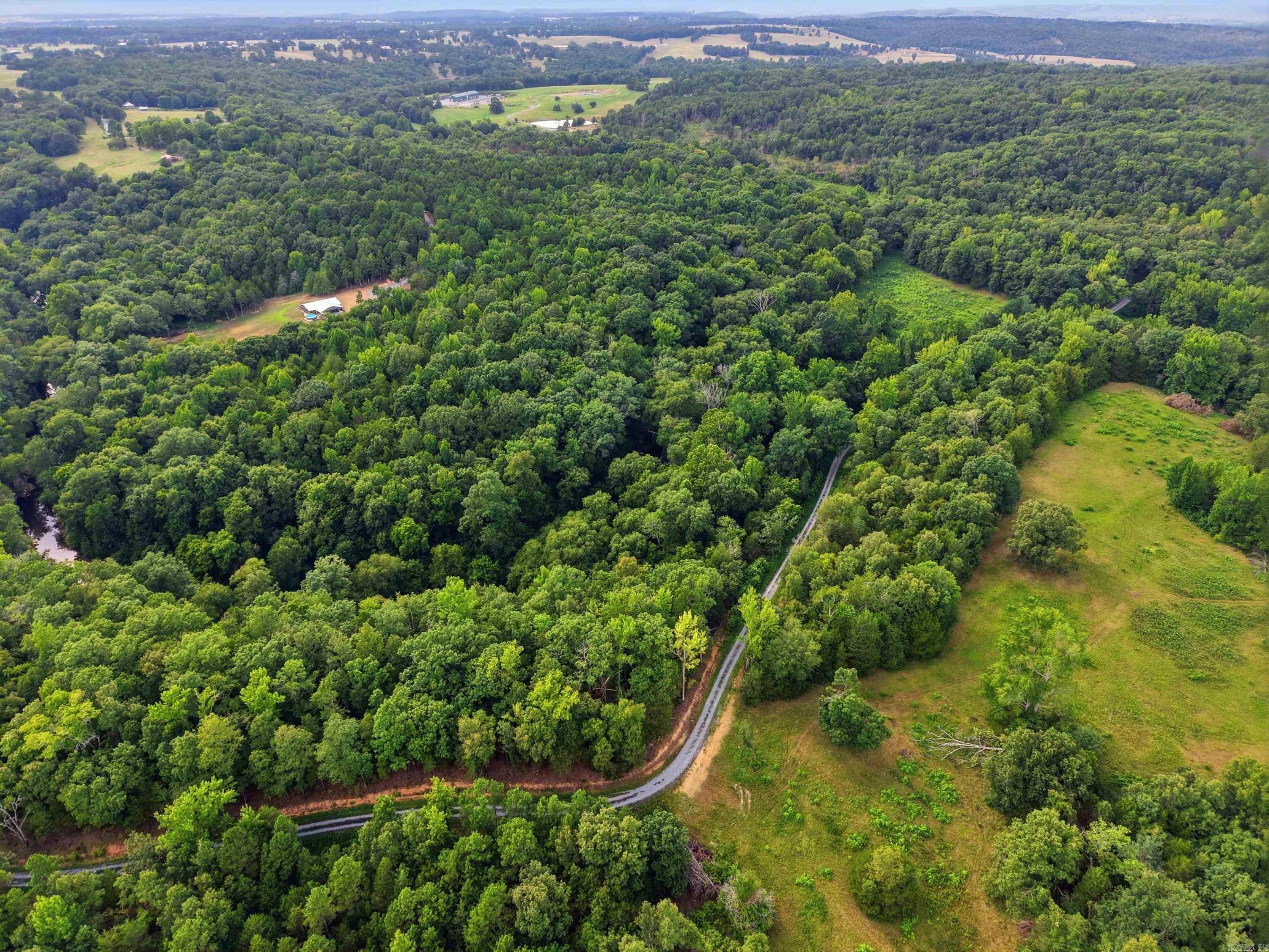 3306 Black Hill Road  Bee Branch, AR
