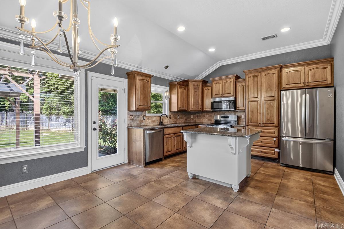 2806 Barbara  Bryant, AR
