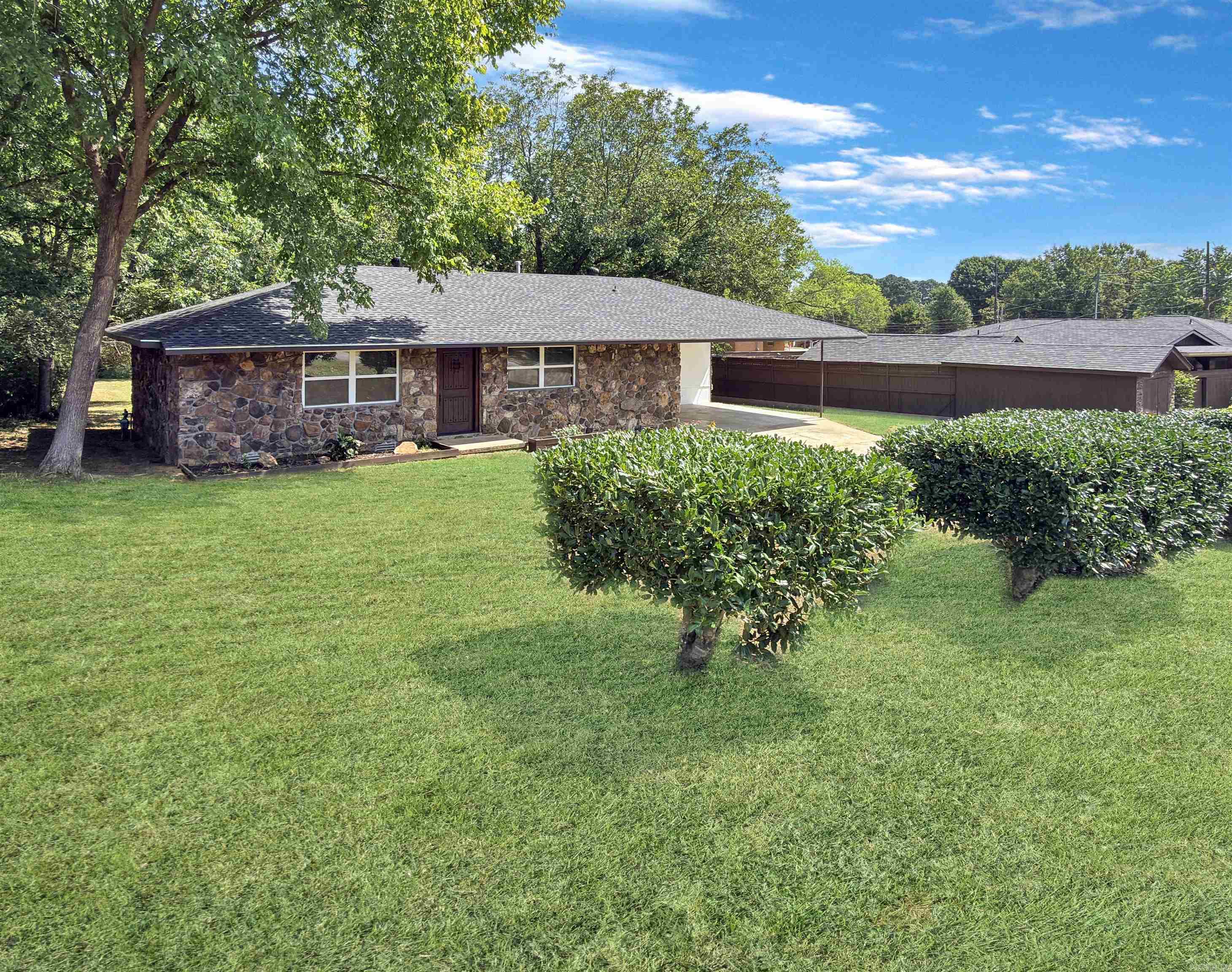 104 NW 16th  Atkins, AR