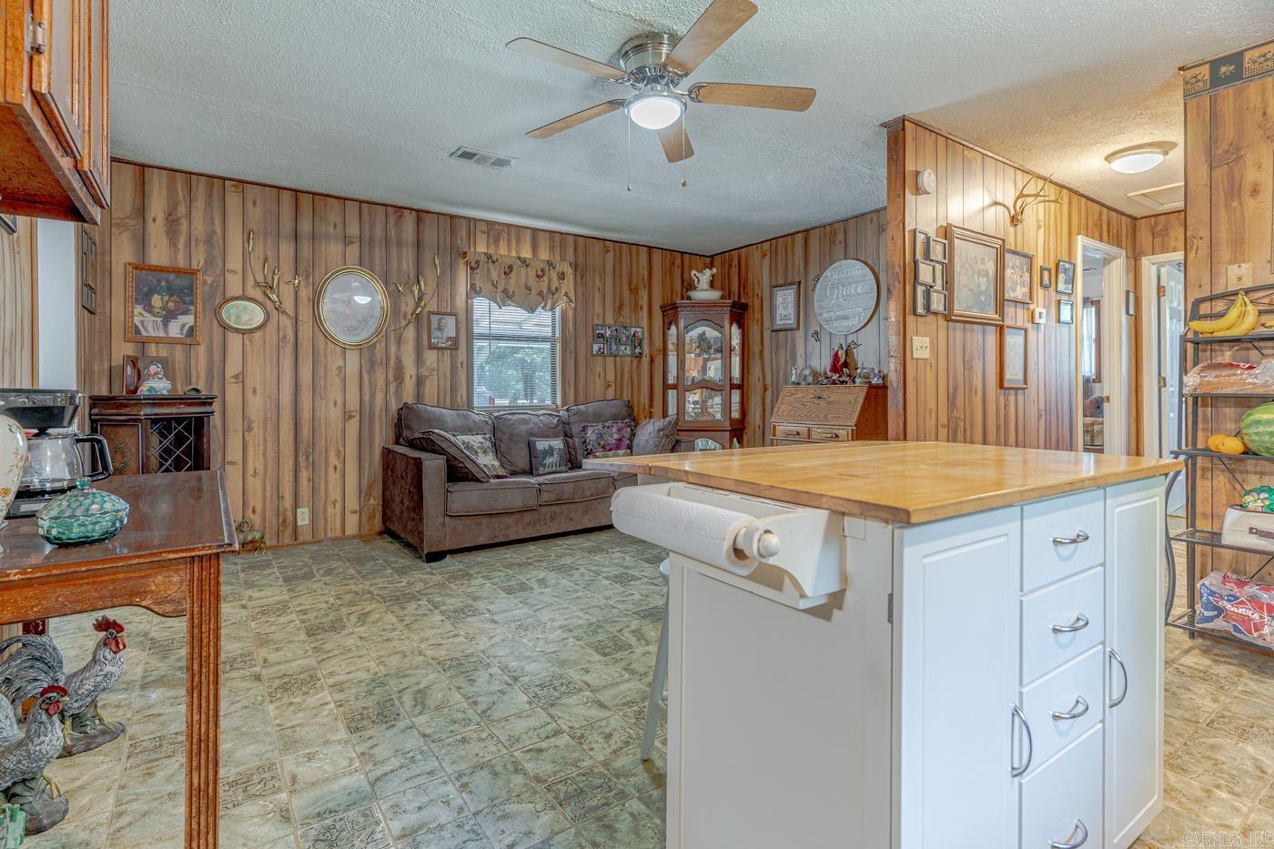 375 N Wilson Wells Rd  Poughkeepsie, AR