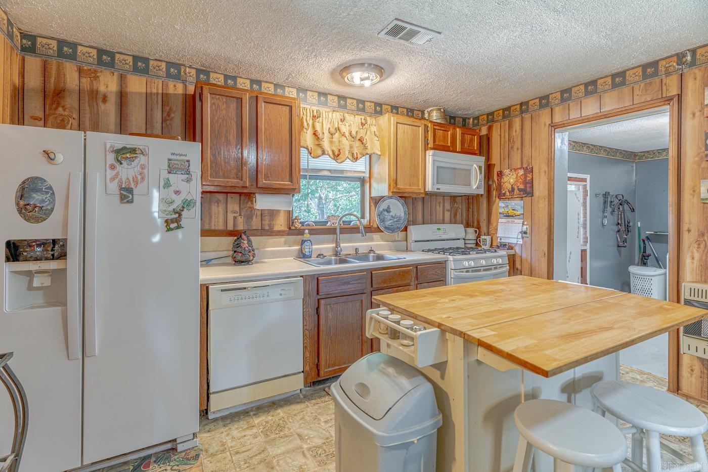 375 N Wilson Wells Rd  Poughkeepsie, AR