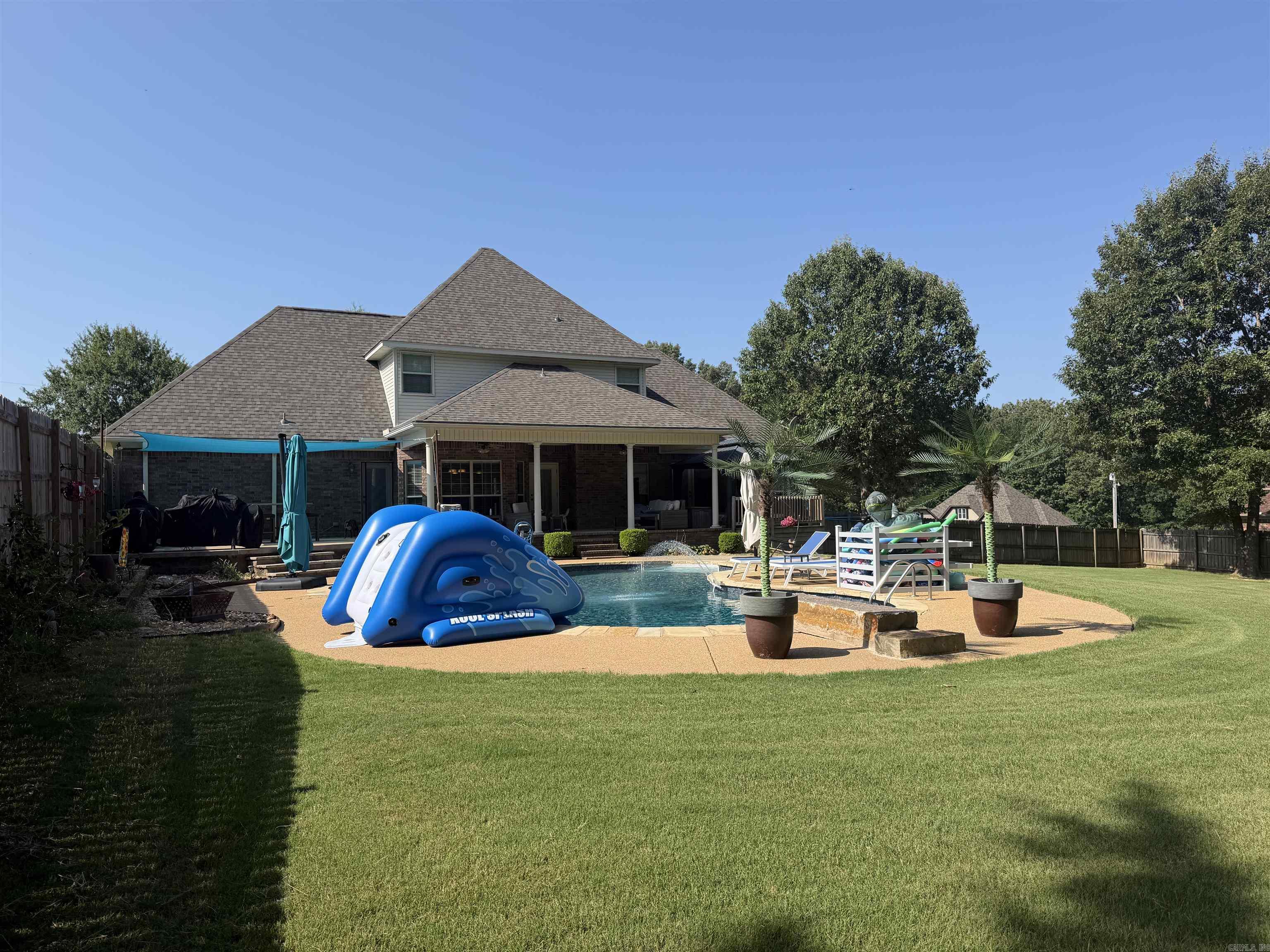 5600 Pear Tree Drive  Hensley, AR