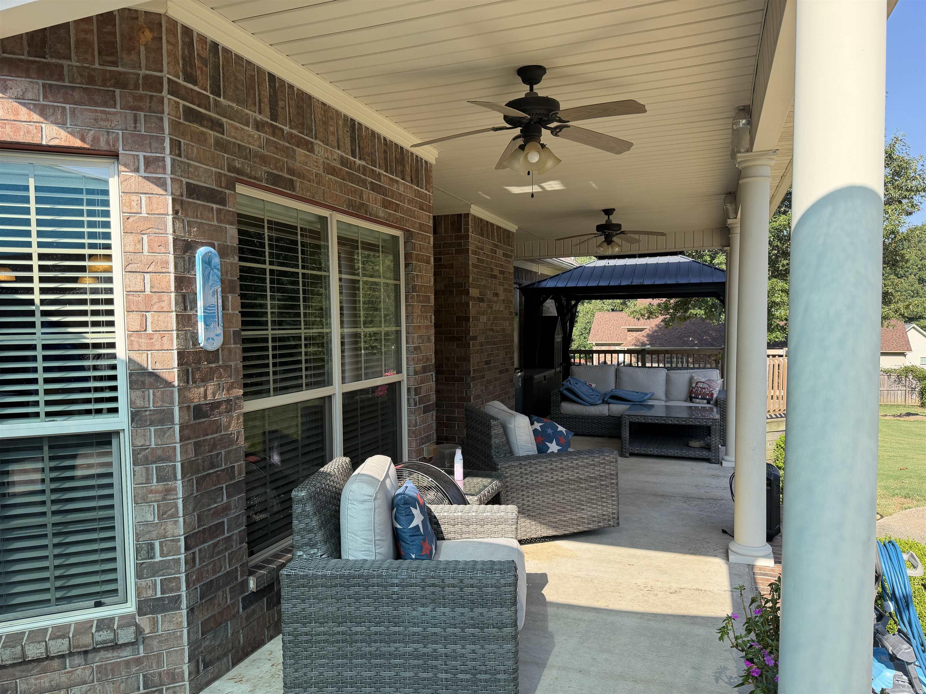 5600 Pear Tree Drive  Hensley, AR