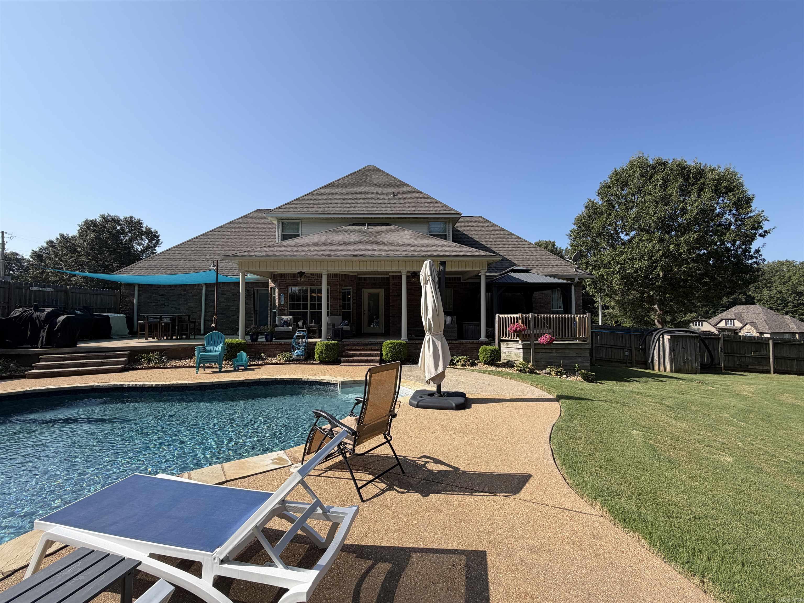 5600 Pear Tree Drive  Hensley, AR