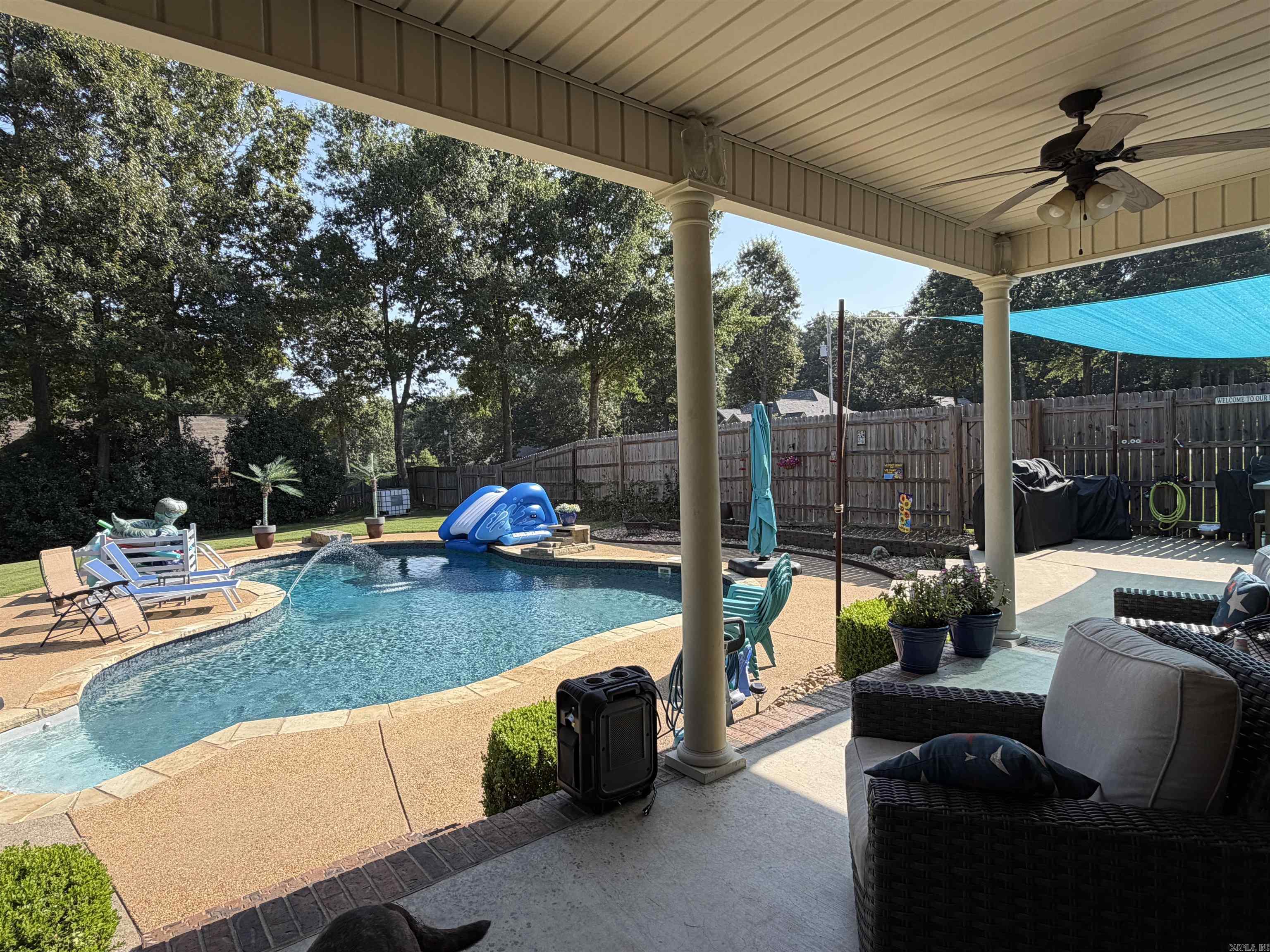 5600 Pear Tree Drive  Hensley, AR