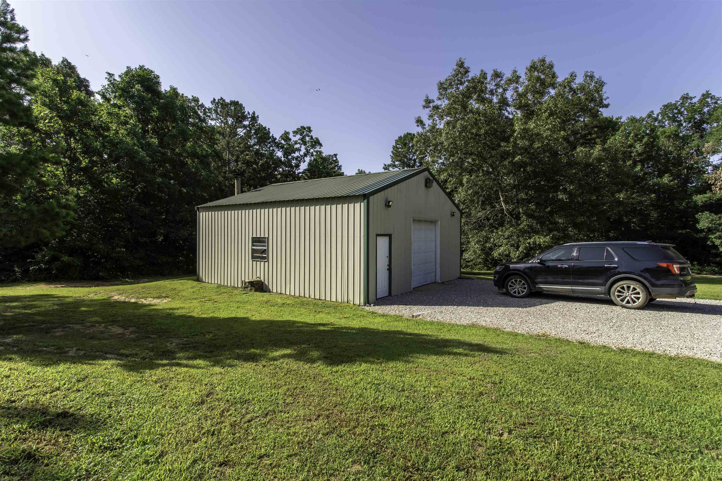 169 Rainbow  Cave City, AR