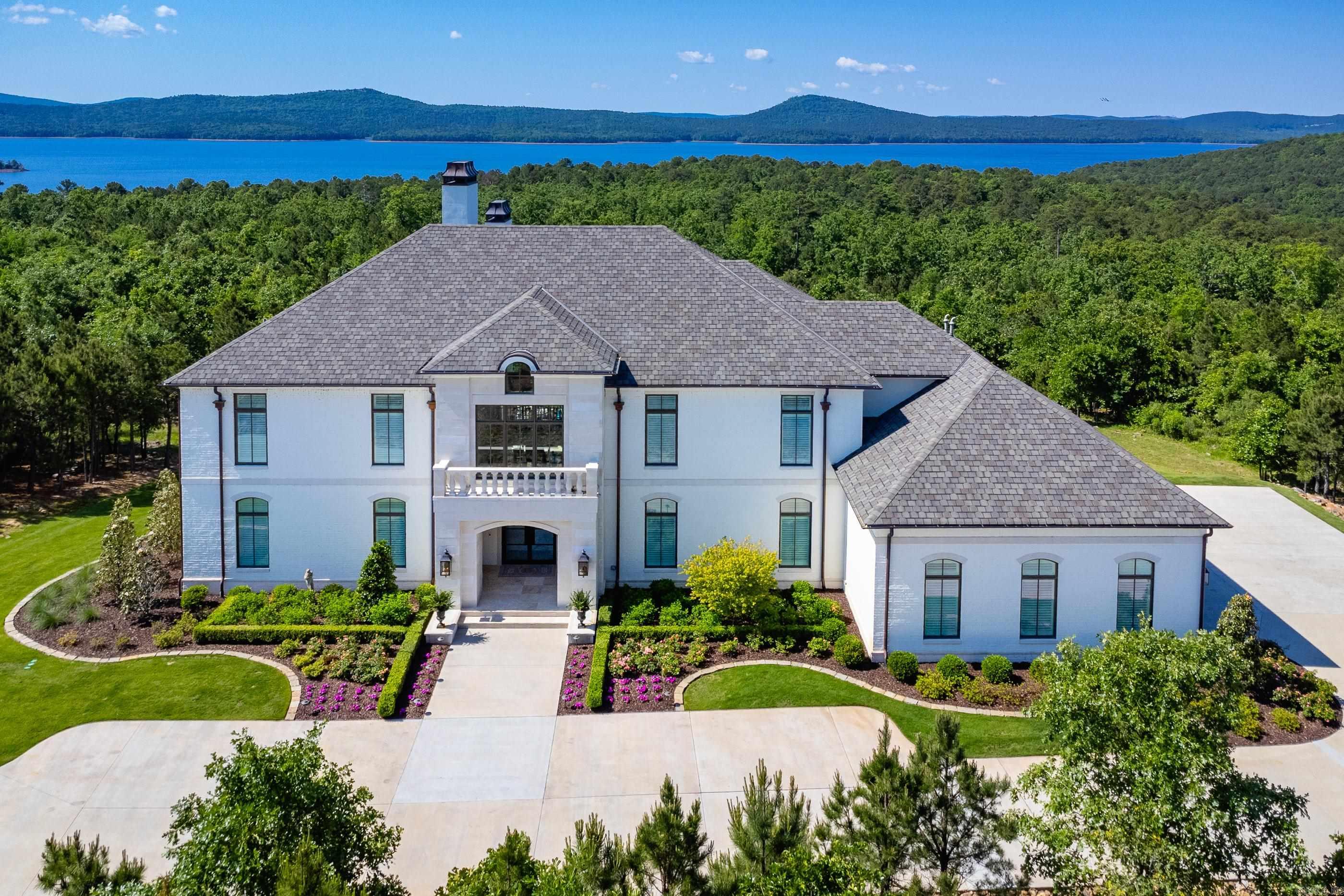 219 Waterview Garden  Roland, AR
