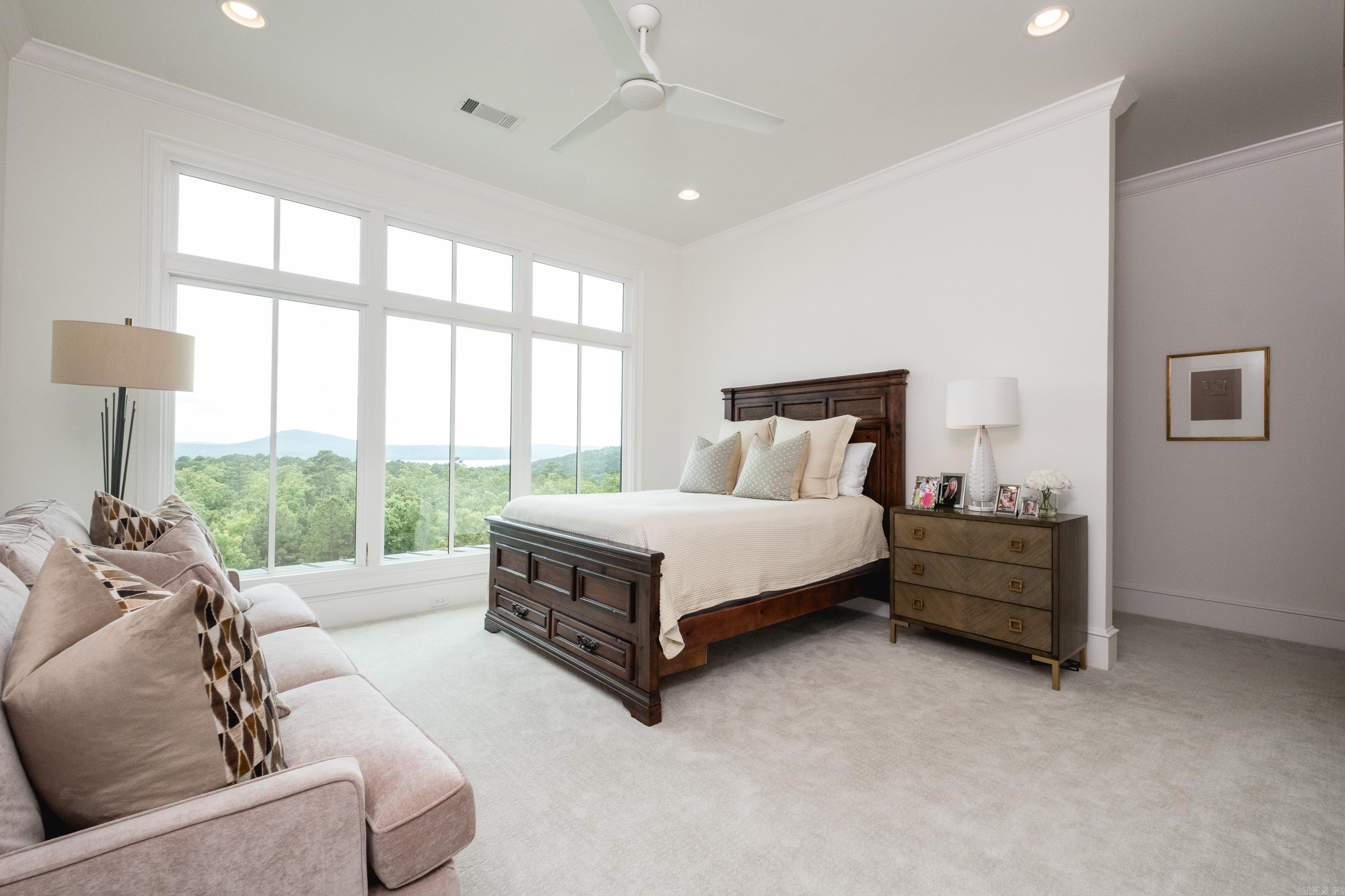 219 Waterview Garden  Roland, AR