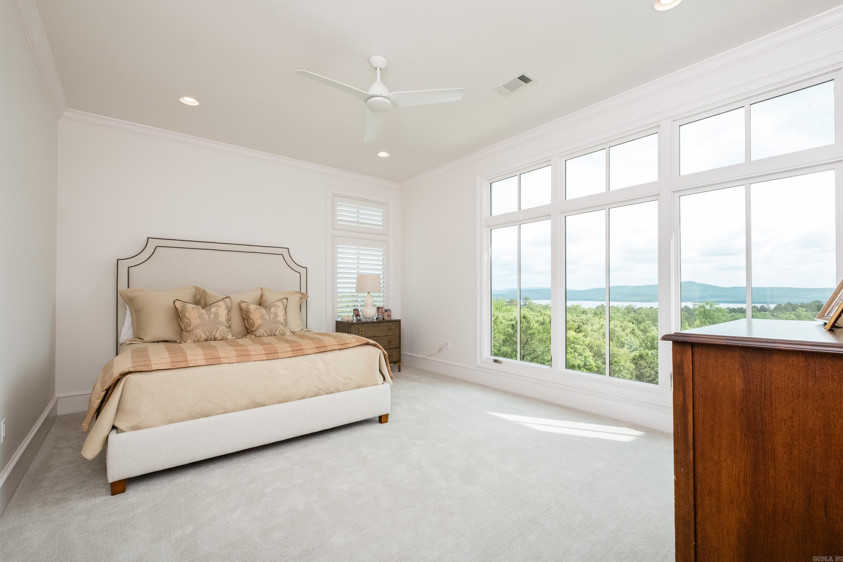 219 Waterview Garden  Roland, AR