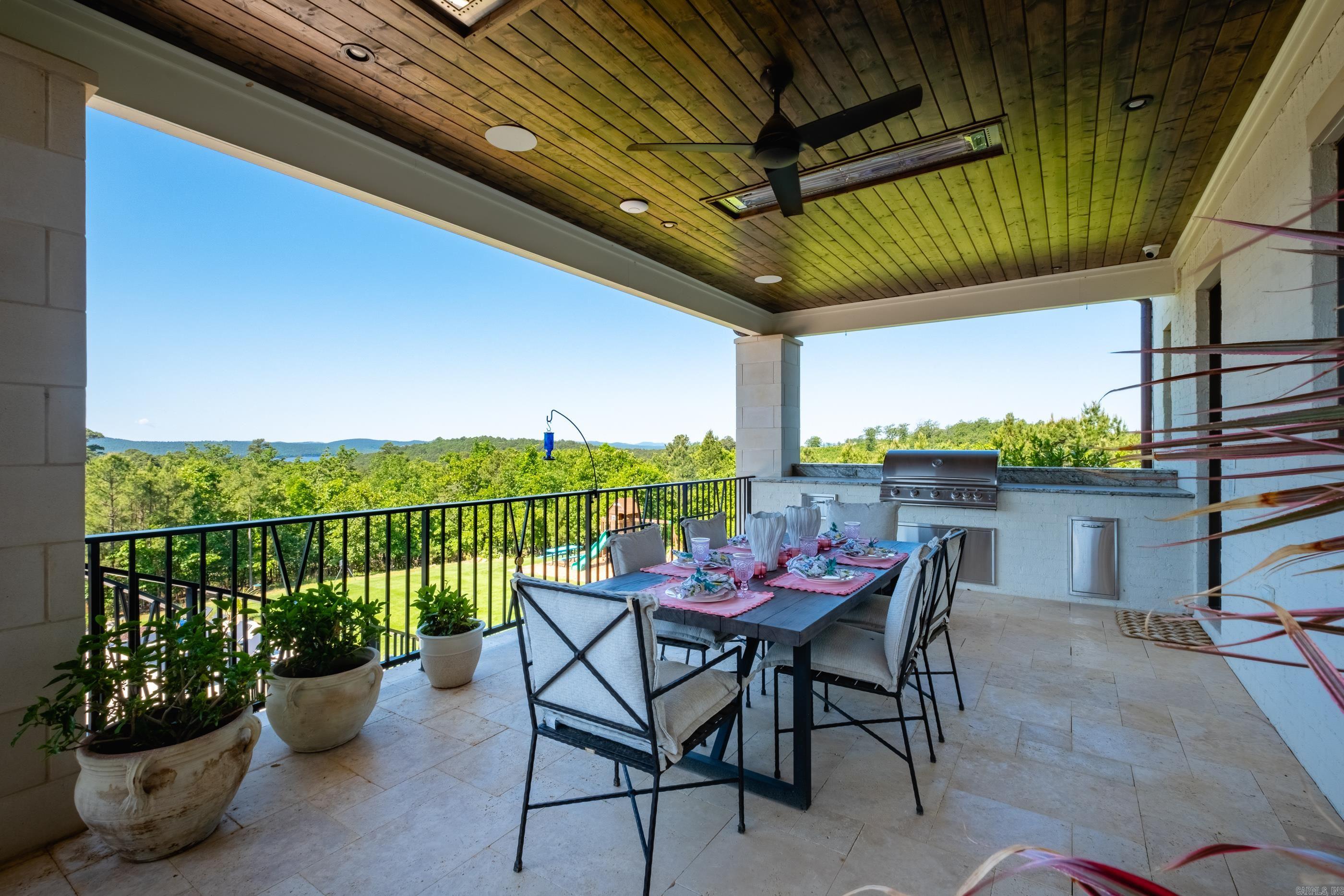 219 Waterview Garden  Roland, AR
