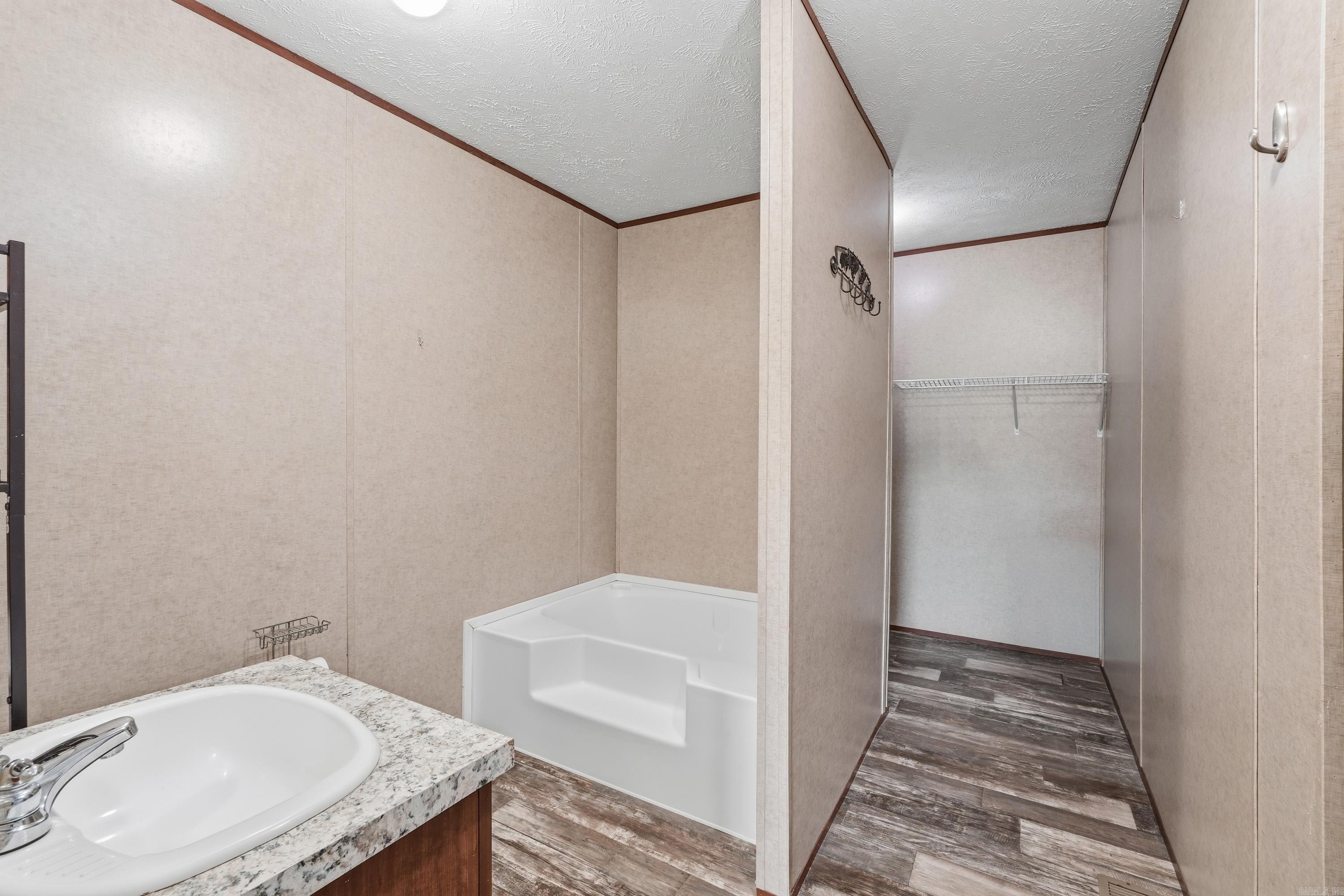 2999 W Heber Springs  Quitman, AR