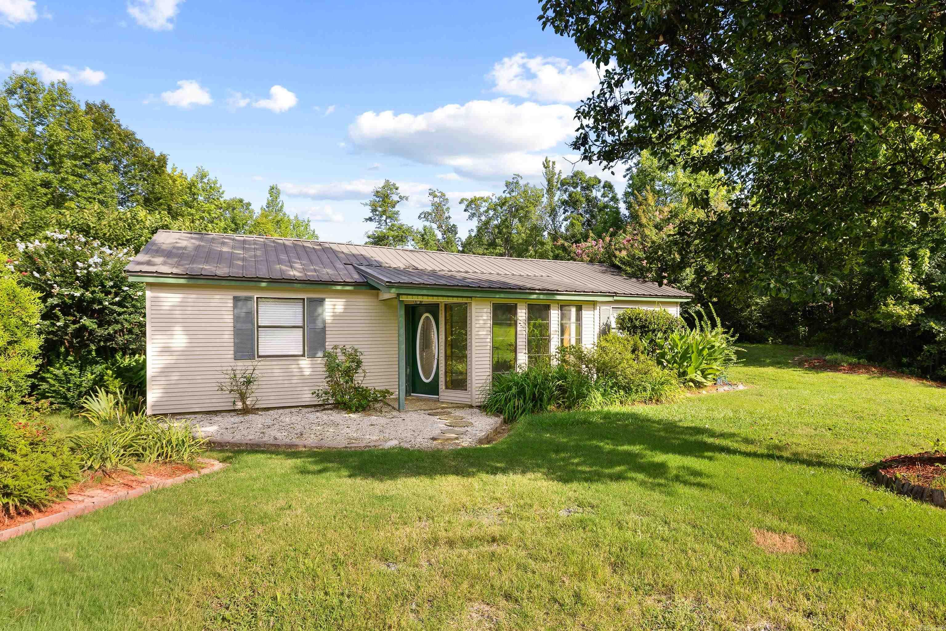 1009 Elm  Sheridan, AR