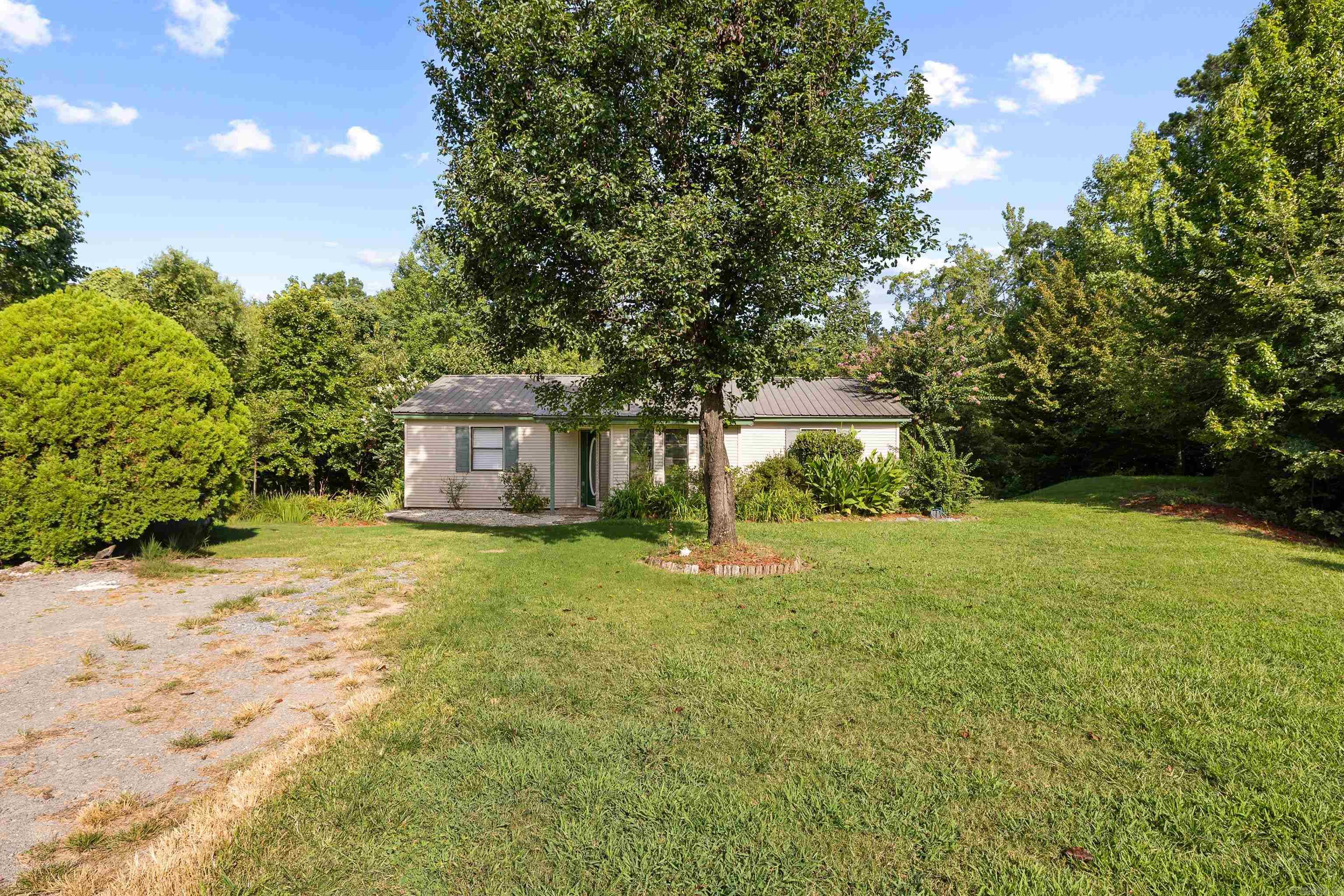 1009 Elm  Sheridan, AR