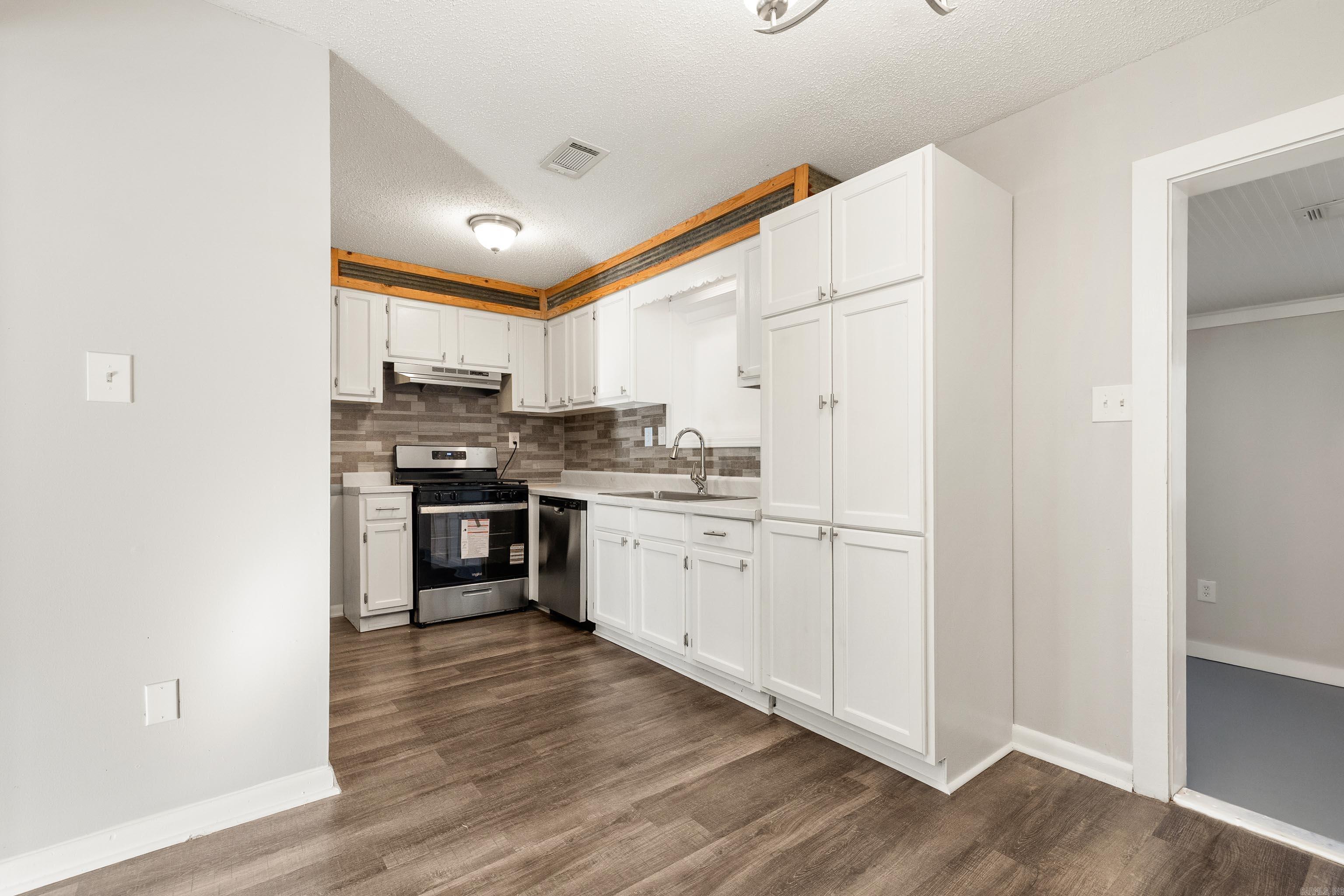 1009 Elm  Sheridan, AR