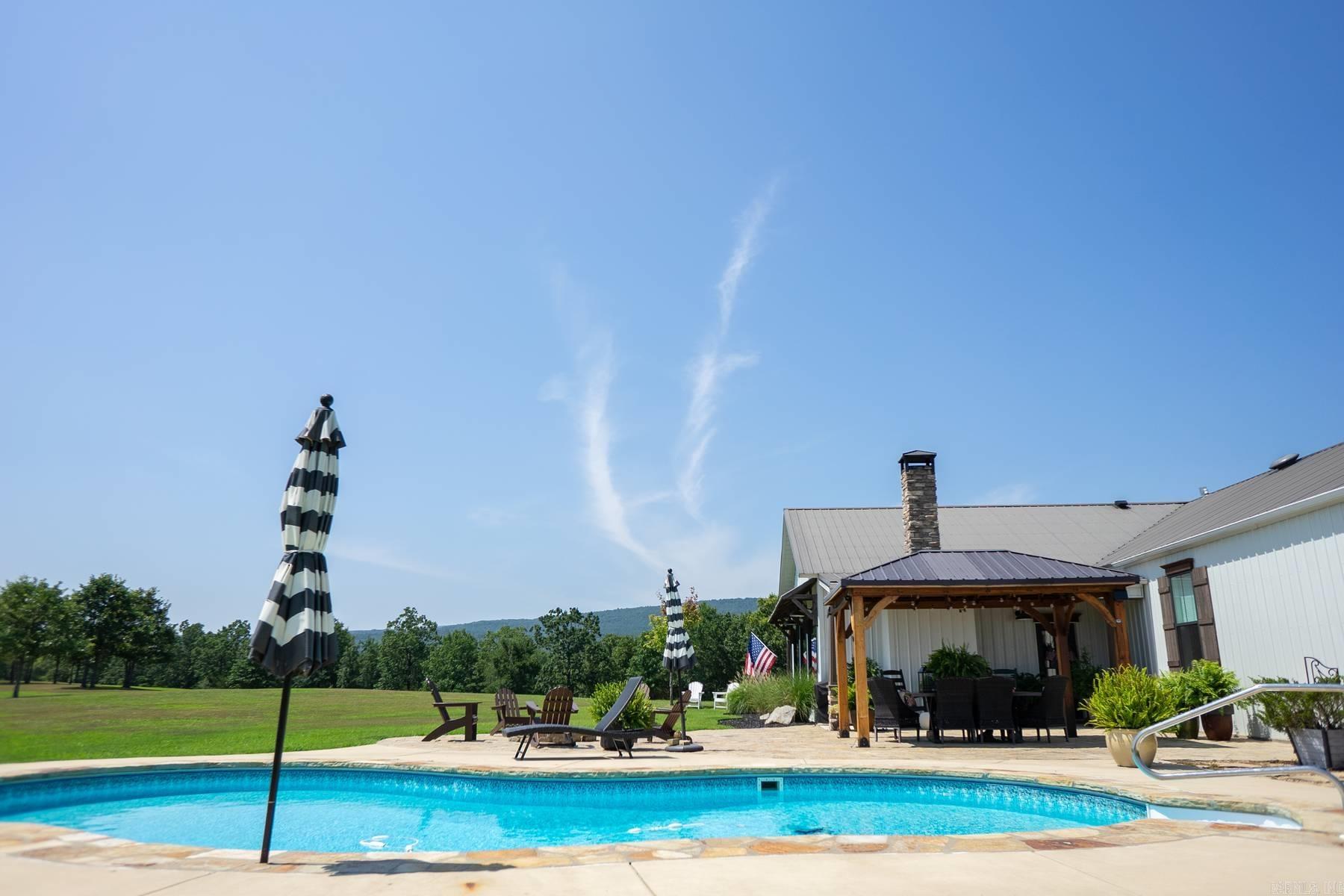 6014 Hwy 8 W  Mena, AR