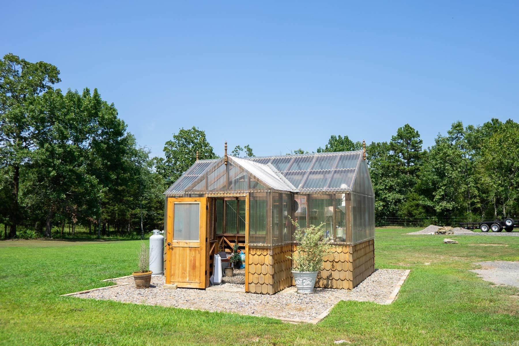 6014 Hwy 8 W  Mena, AR