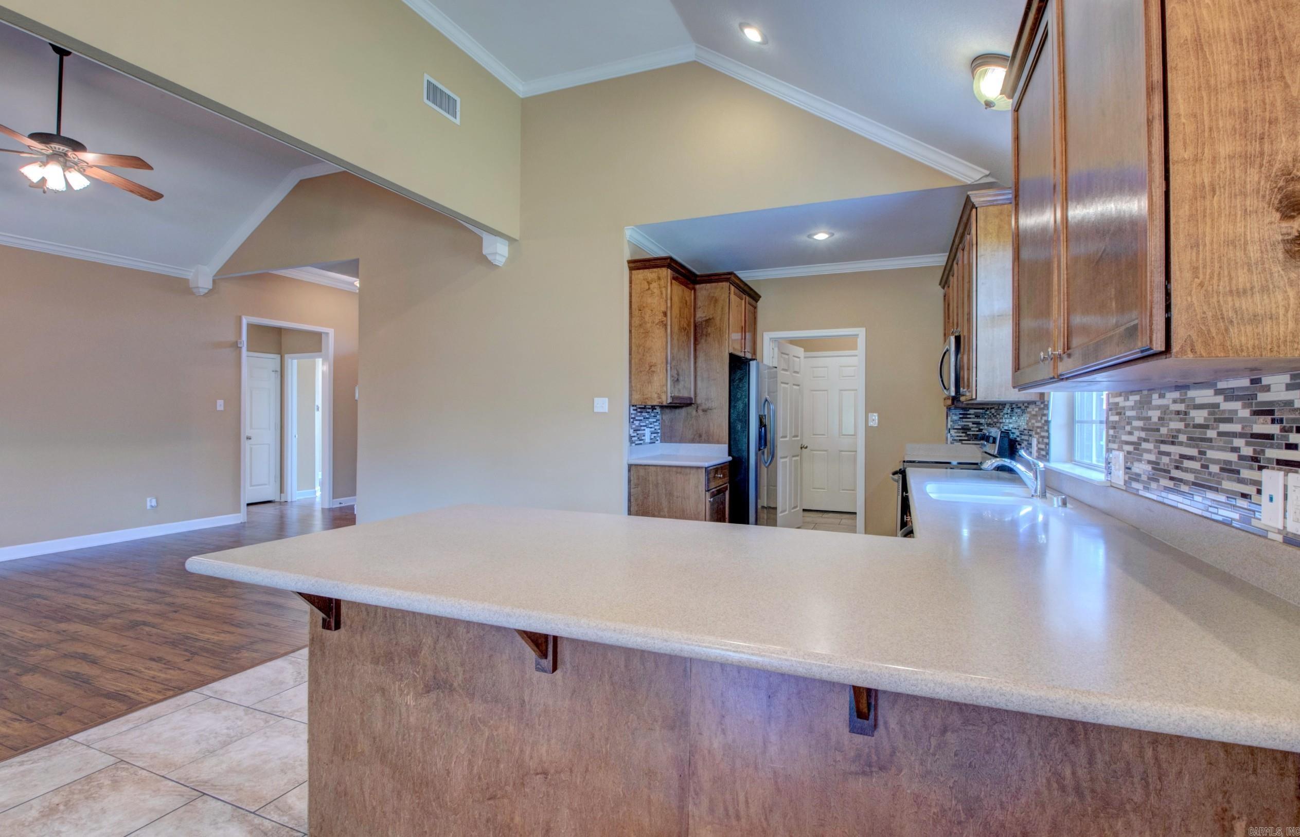 2 Fredonia  Mayflower, AR