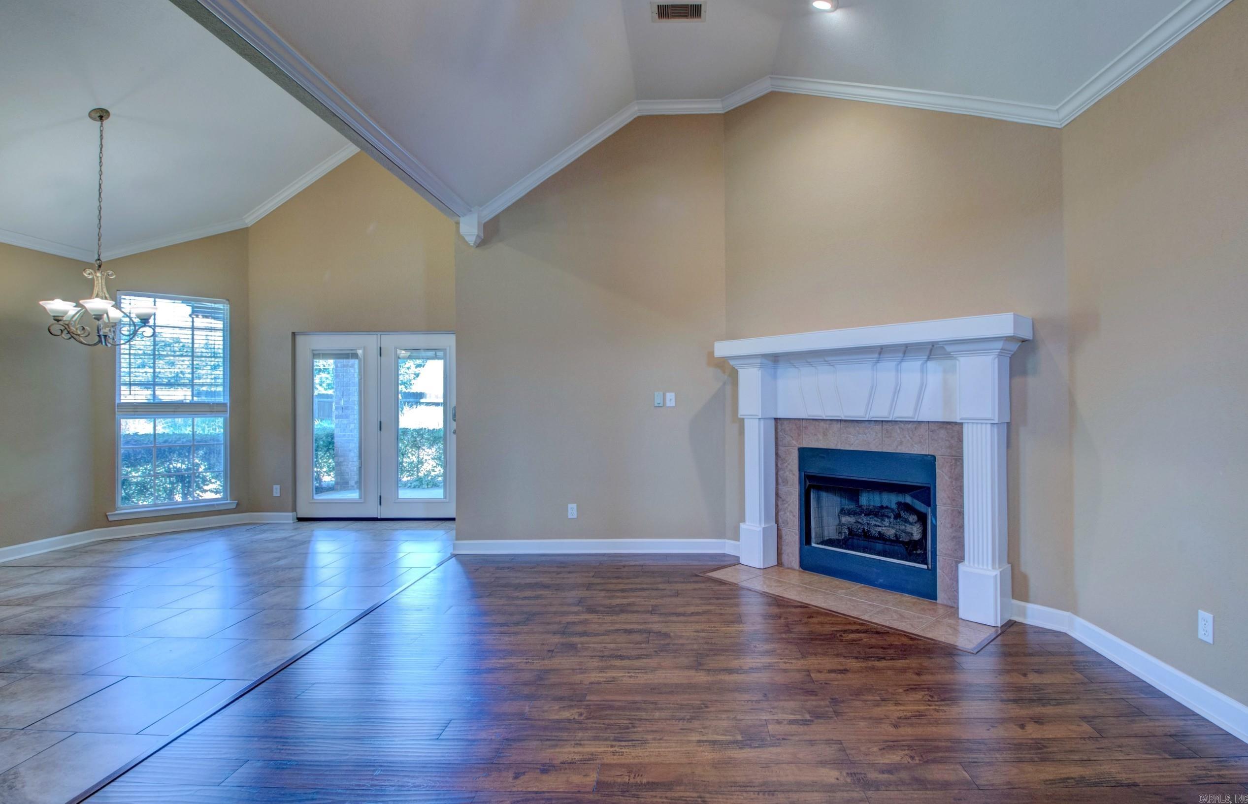 2 Fredonia  Mayflower, AR