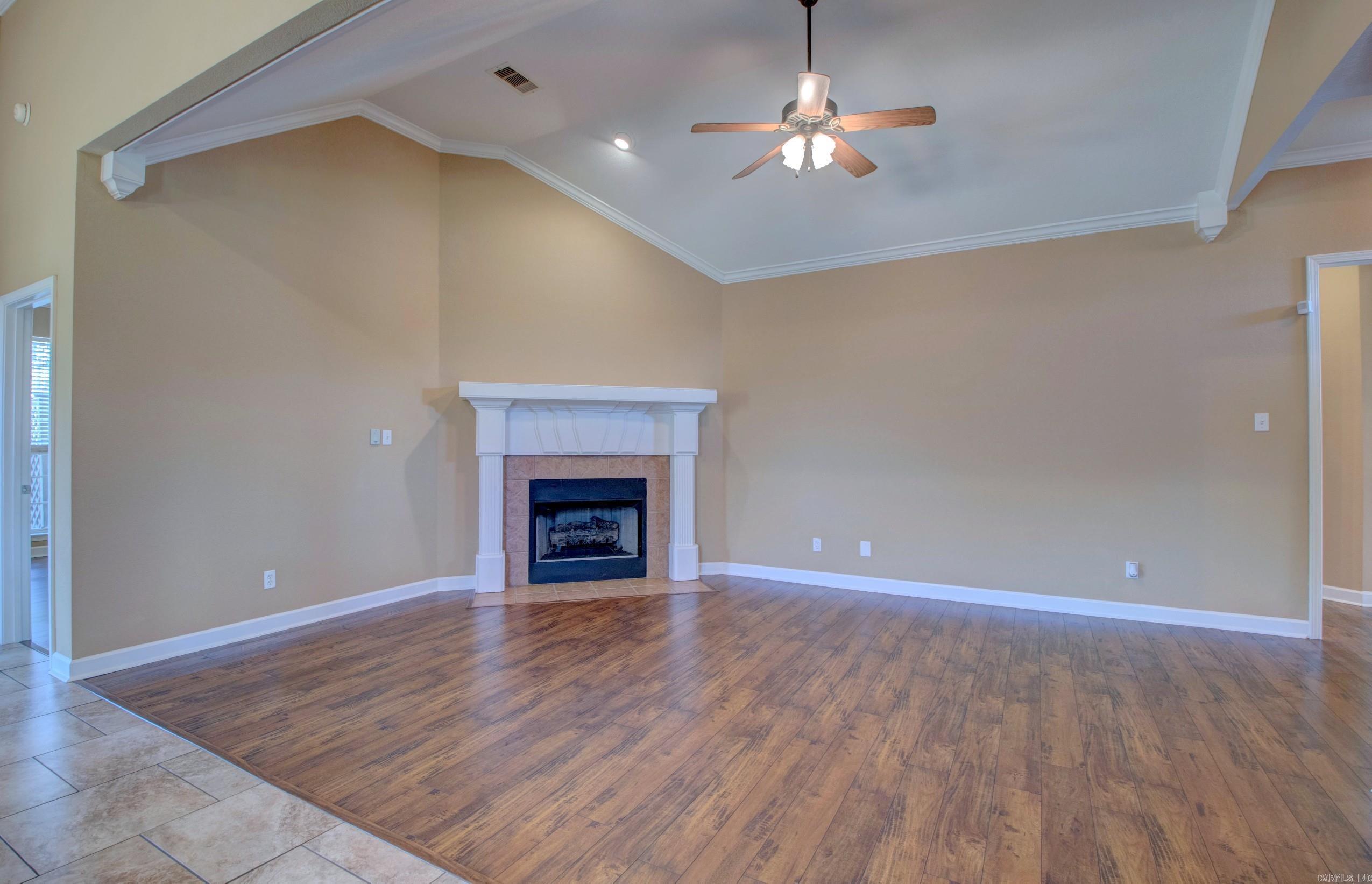 2 Fredonia  Mayflower, AR
