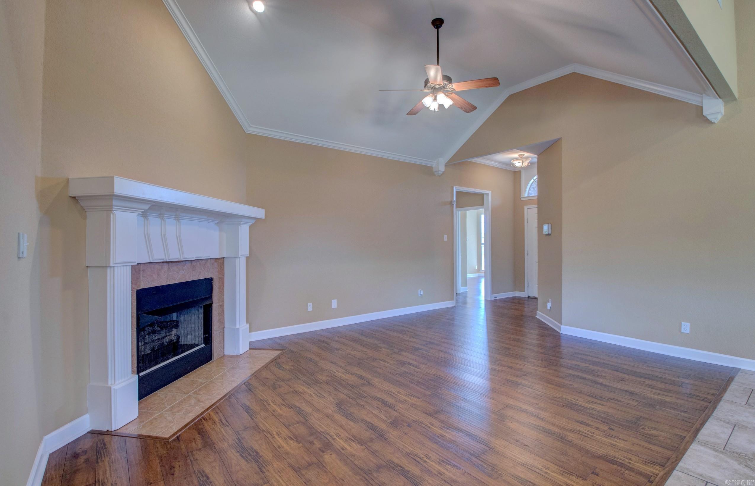 2 Fredonia  Mayflower, AR